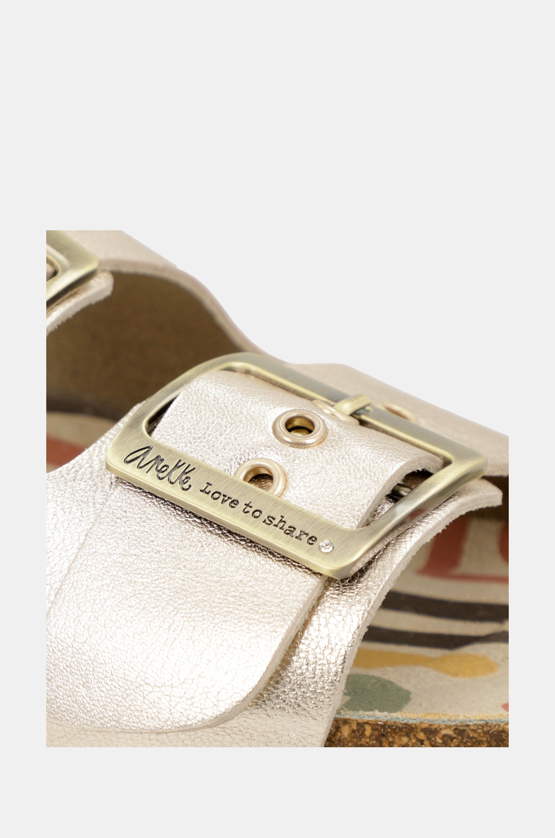 Kene goldene Bio-Sandalen für Damen