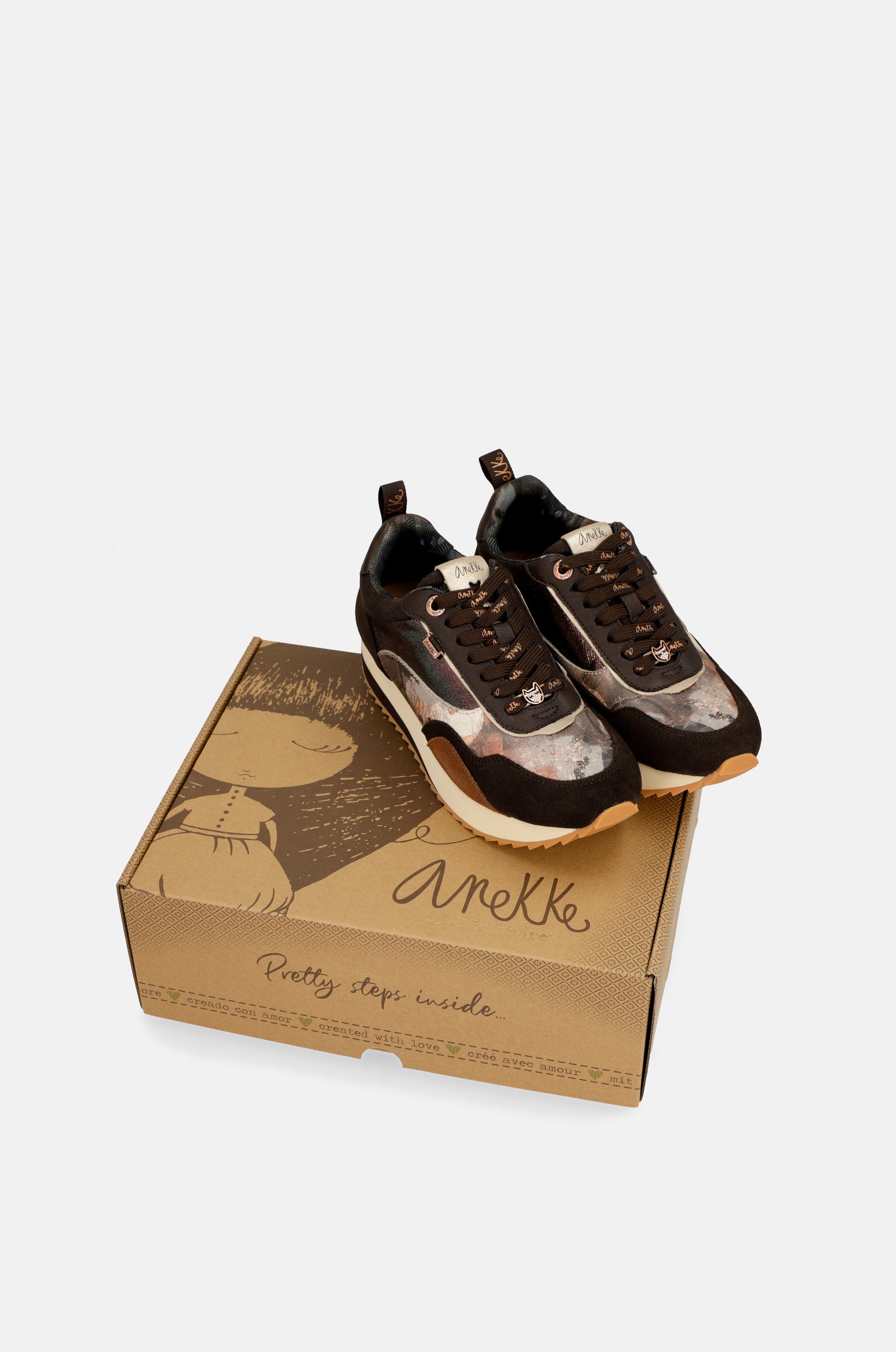 Bedruckte Sneaker in Palettenbraun