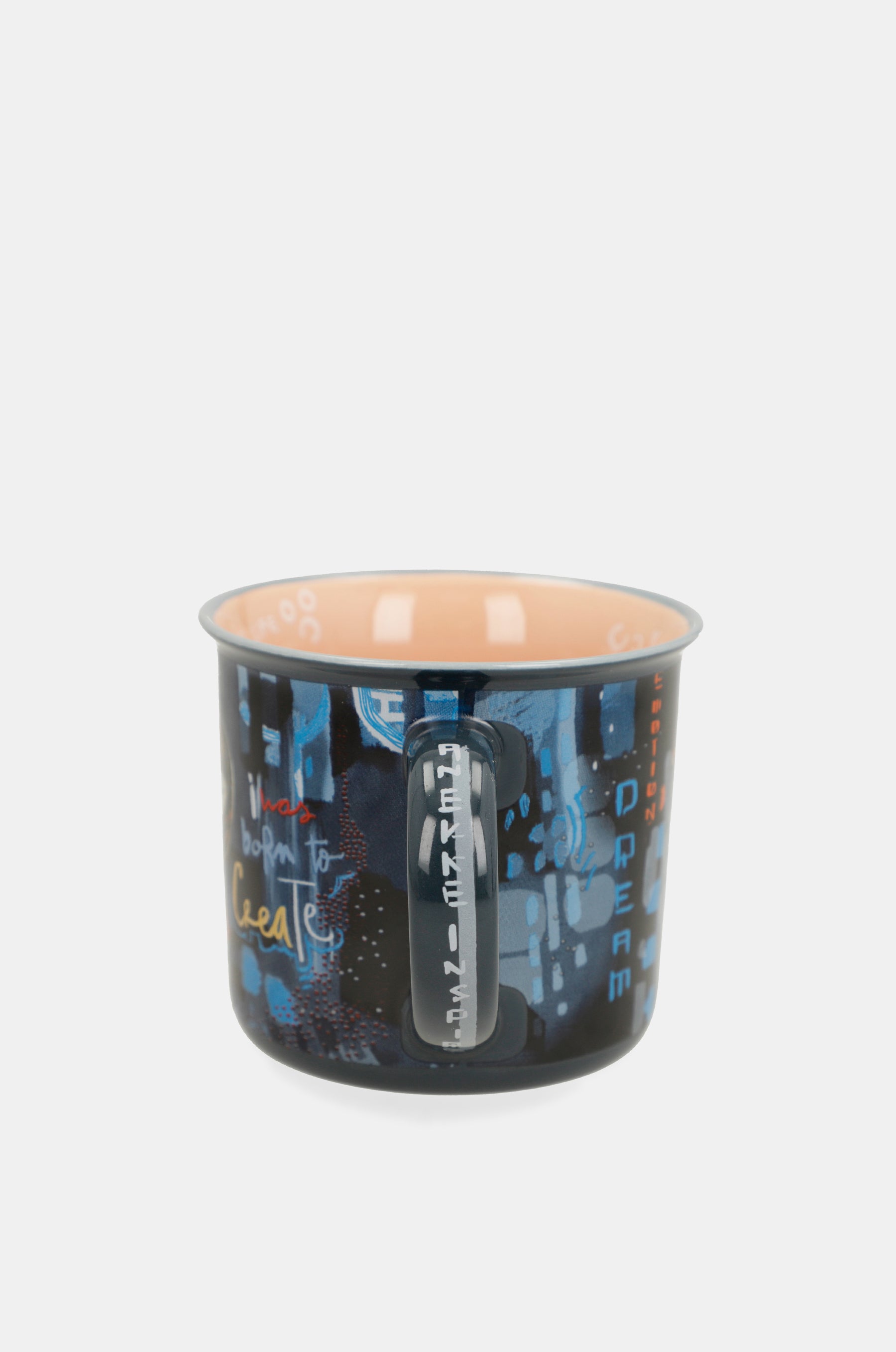 Contemporary Tasse