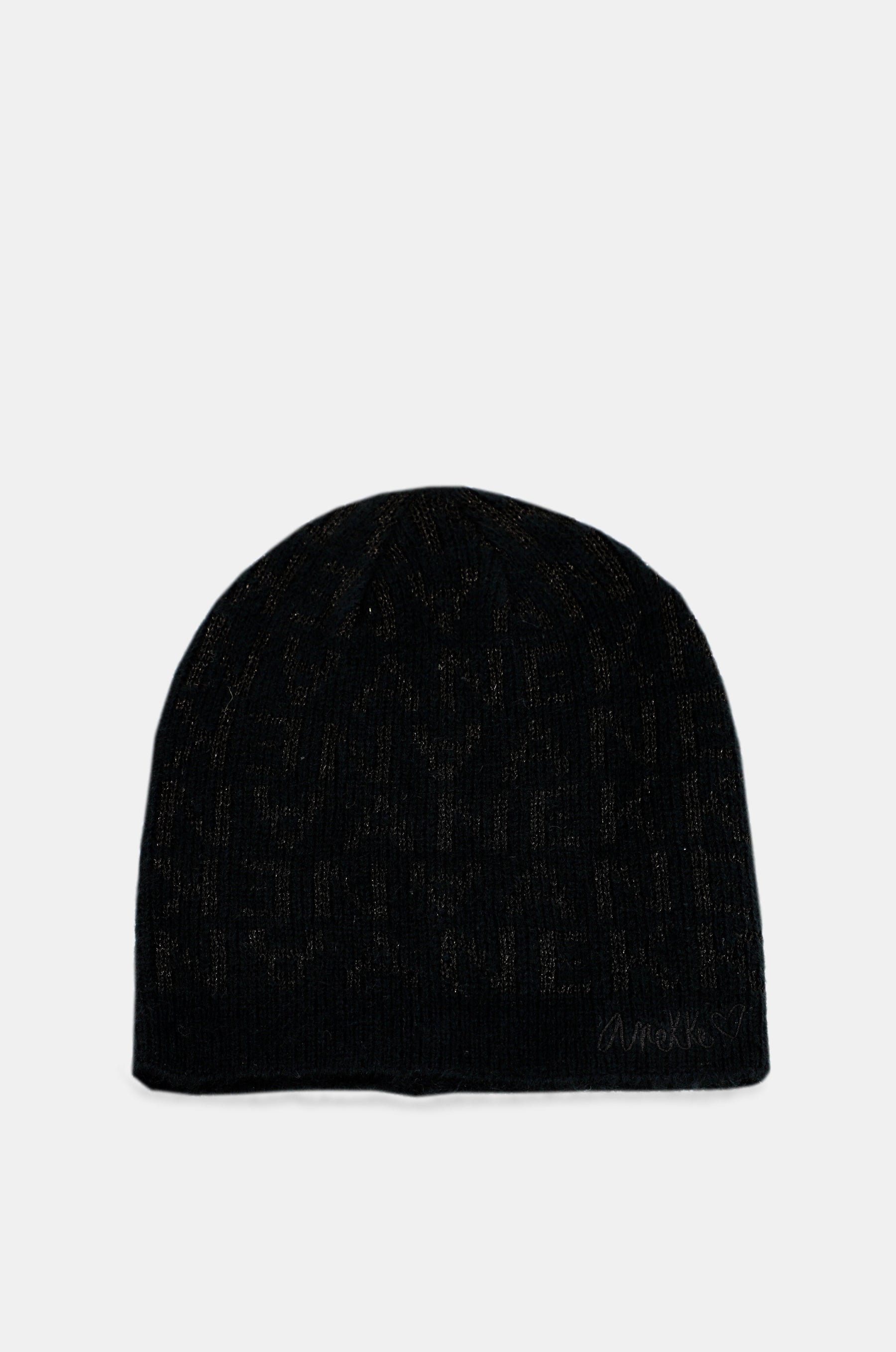 Moderne schwarze Strickmütze