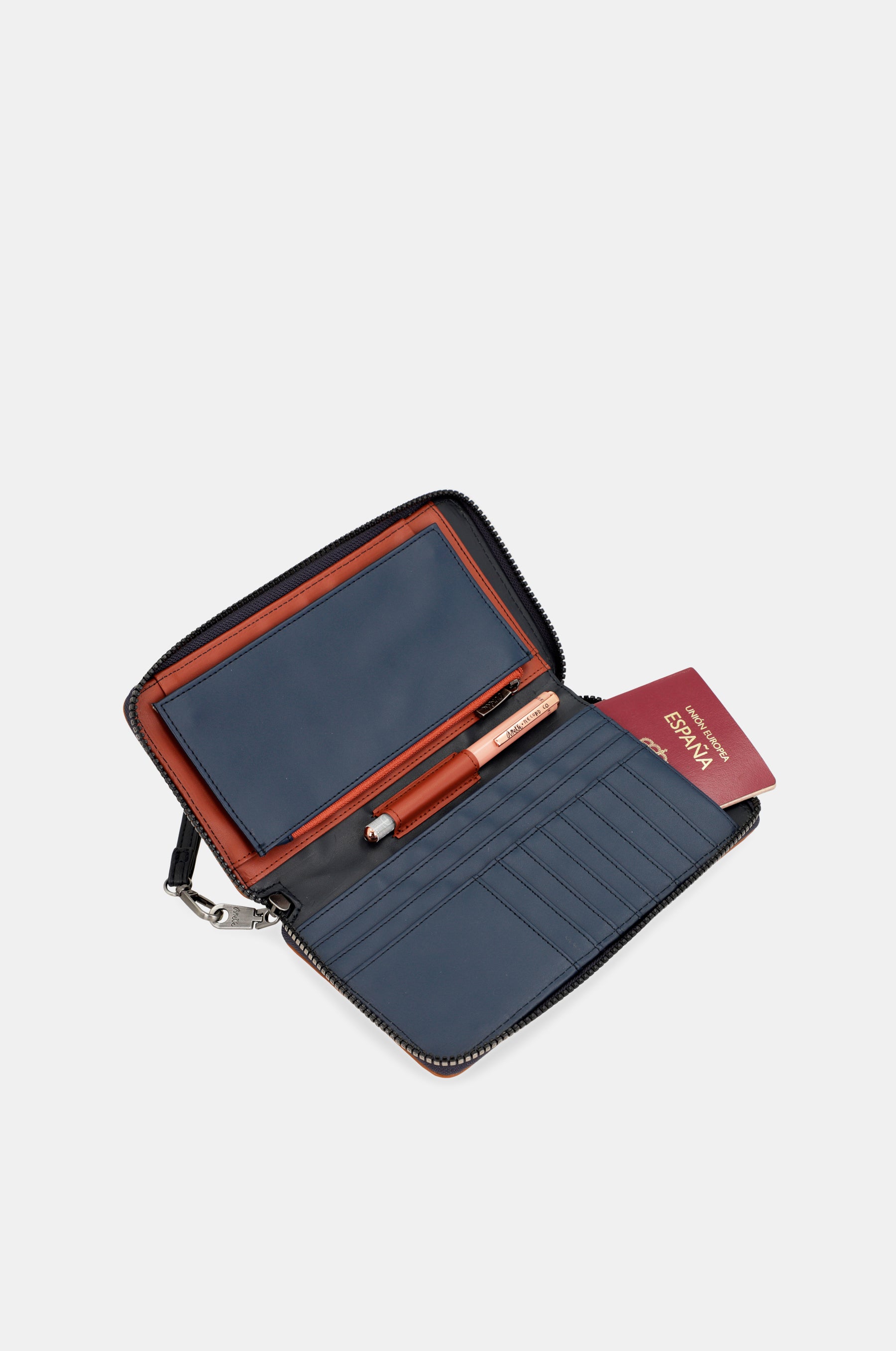 Contemporary RFID-Reisepasshülle