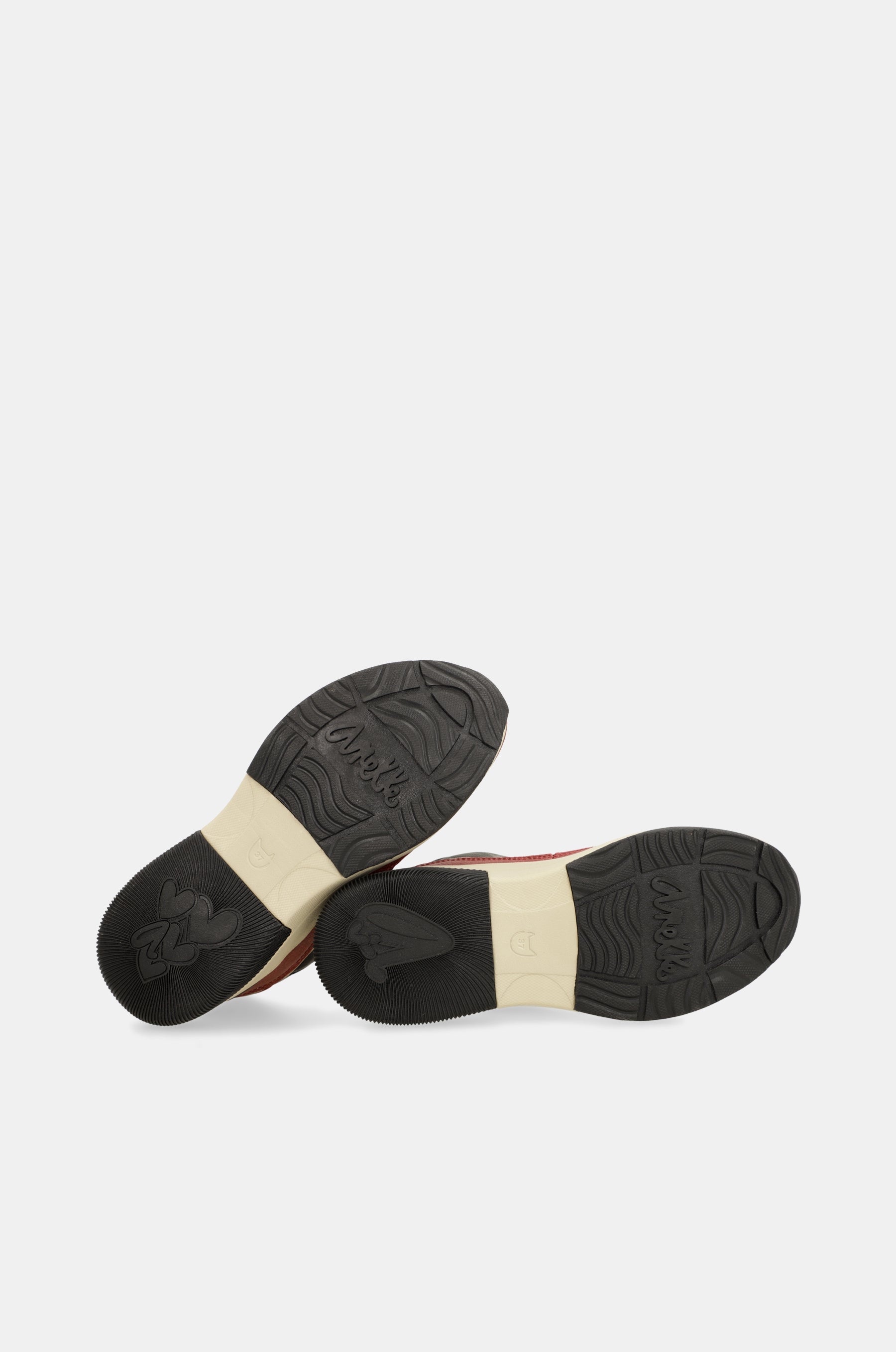 Sportliche mehrfarbige Sneaker