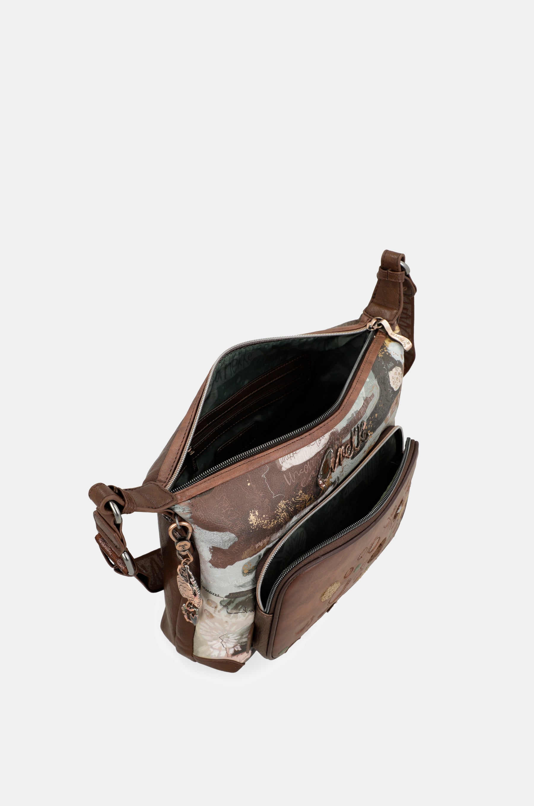 Große Umhängetasche Outer mit Taschen