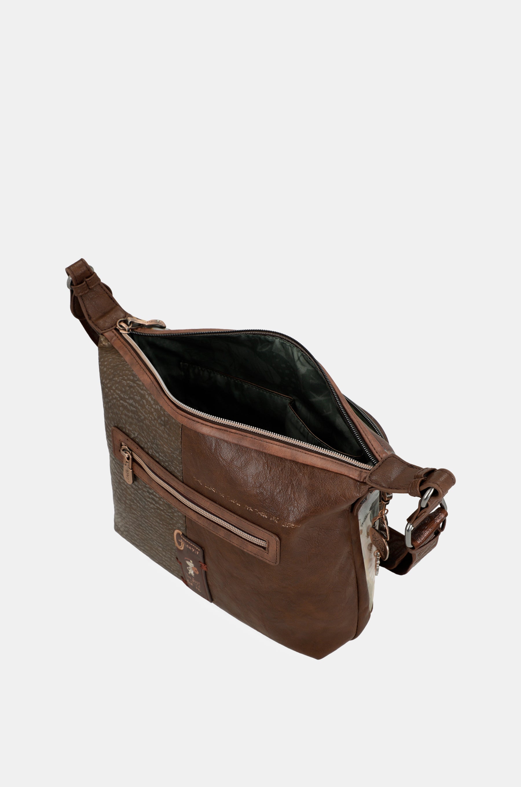 Große Umhängetasche Outer mit Taschen