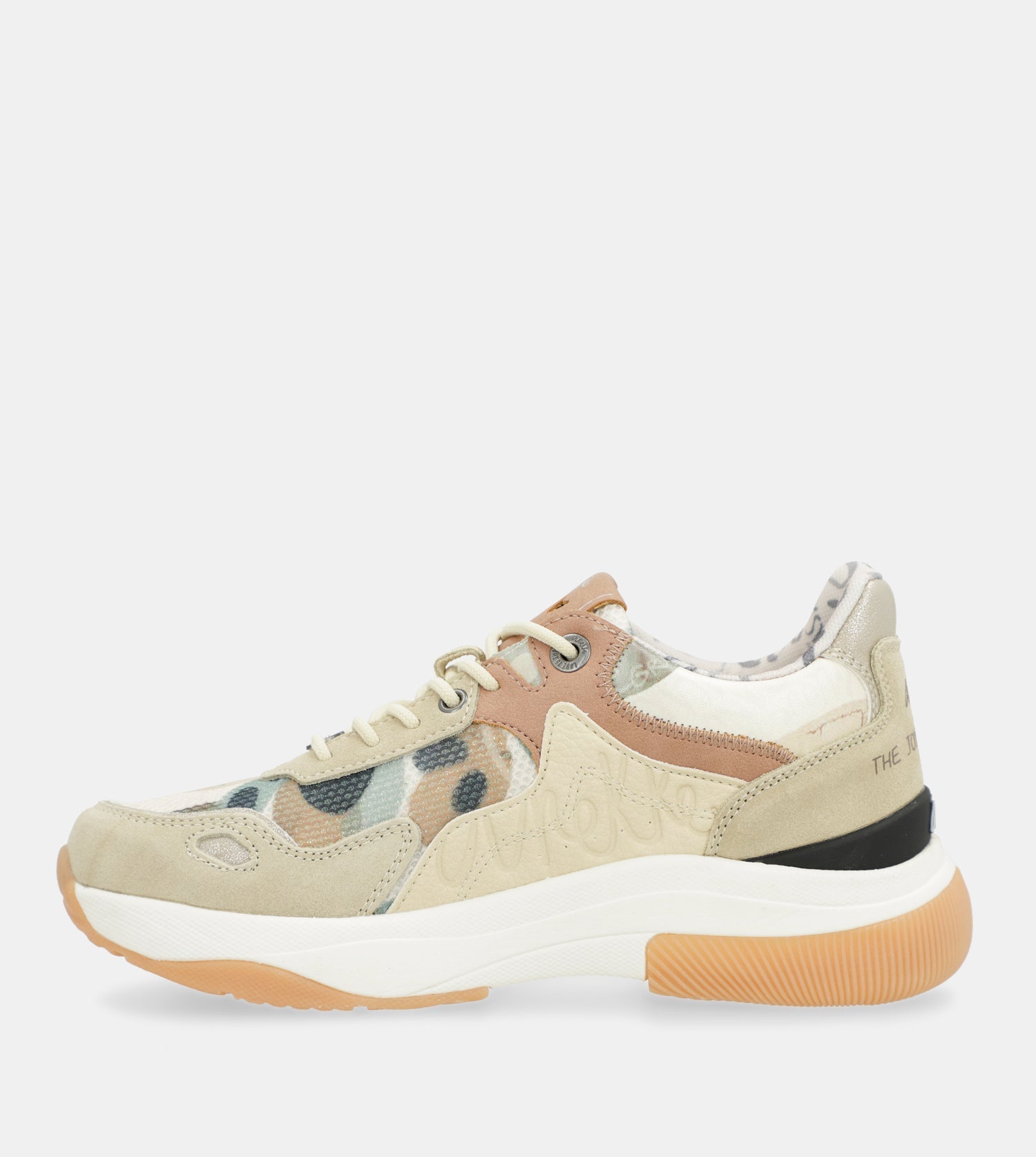 Pink sneakers Memories