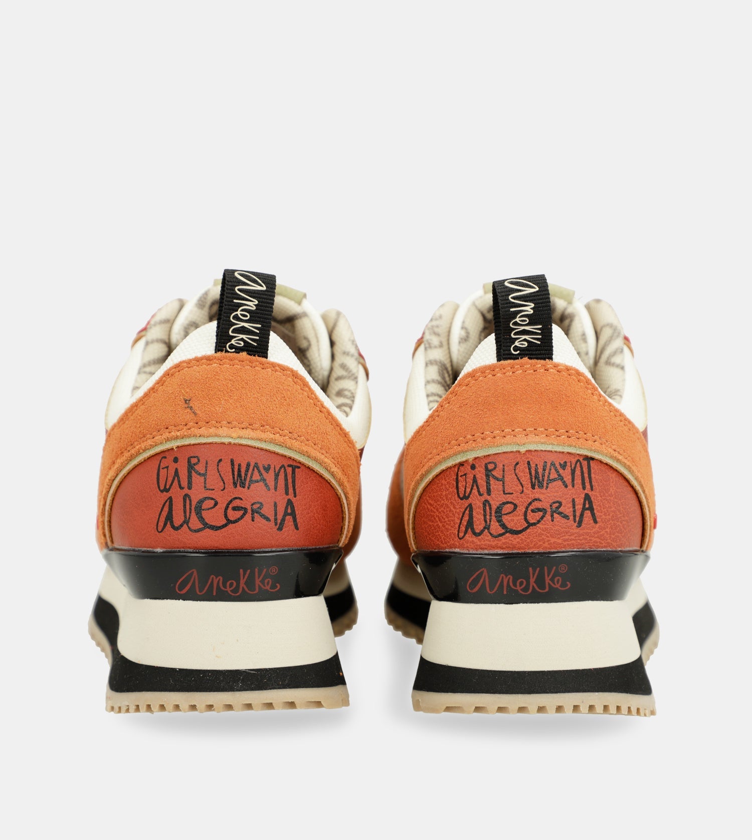 Rote Plattform-Sneakers