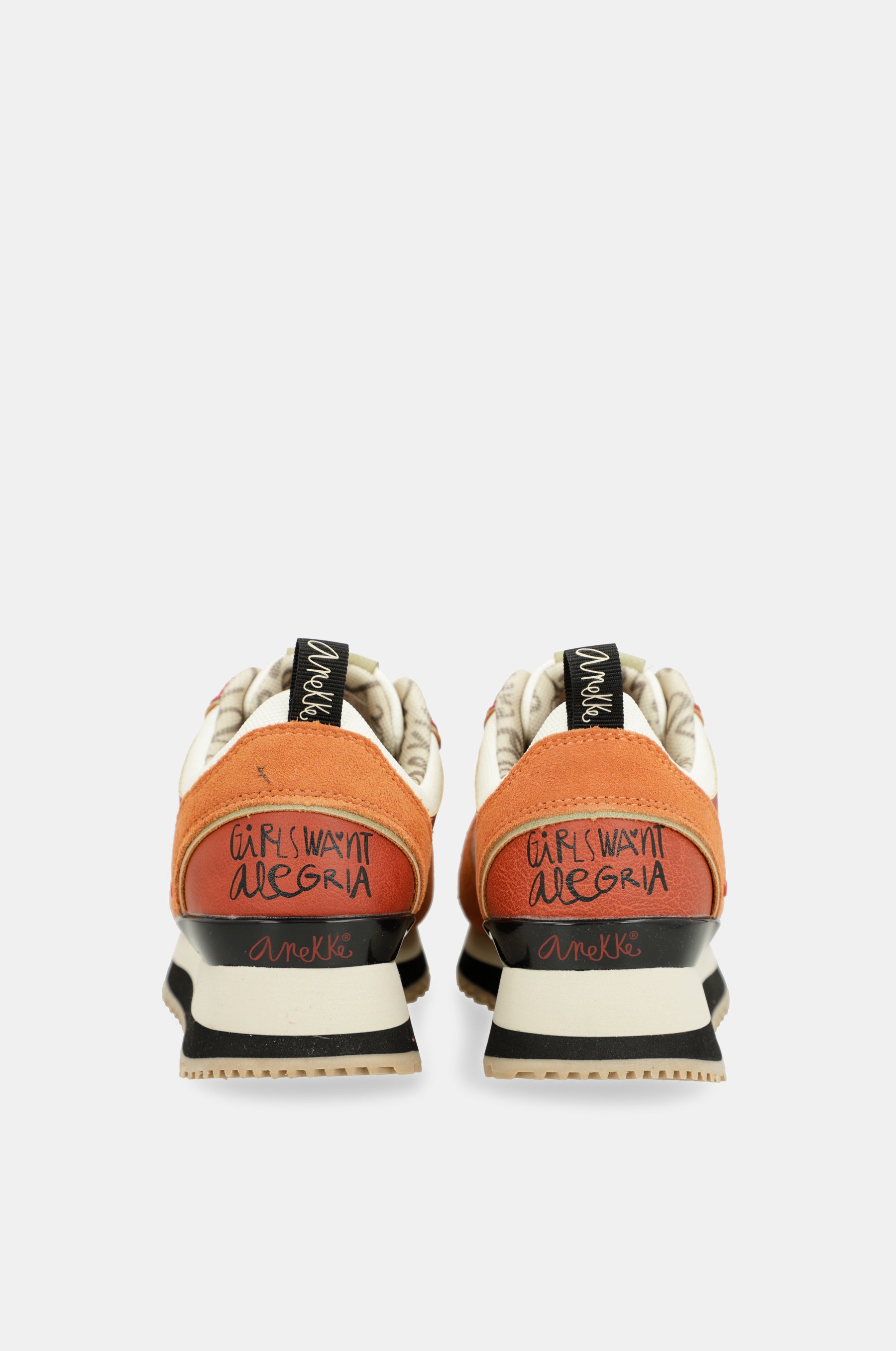 Rote Plattform-Sneakers
