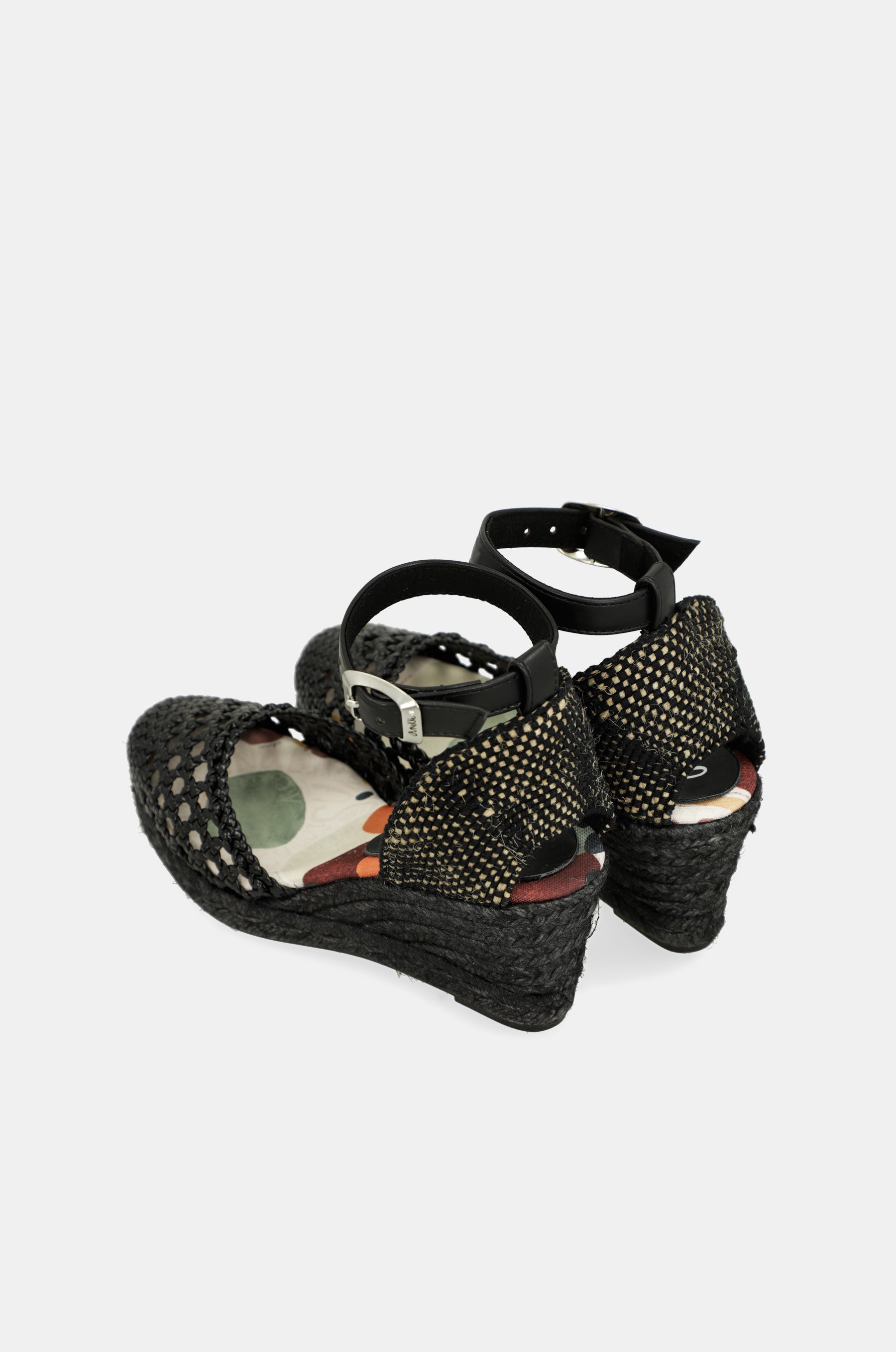Schwarze Keilsandalen Alma