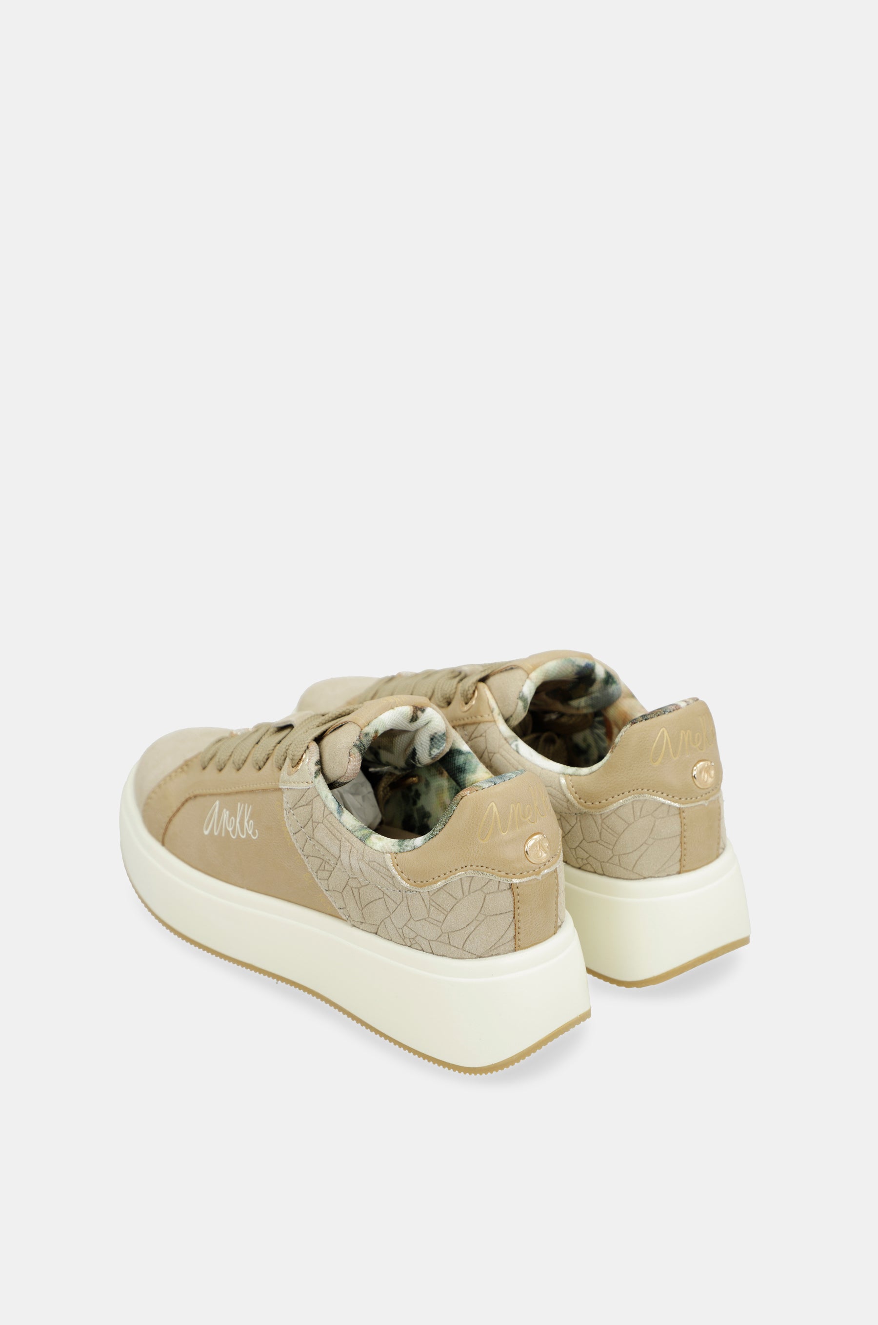 Sneakers sand Memories