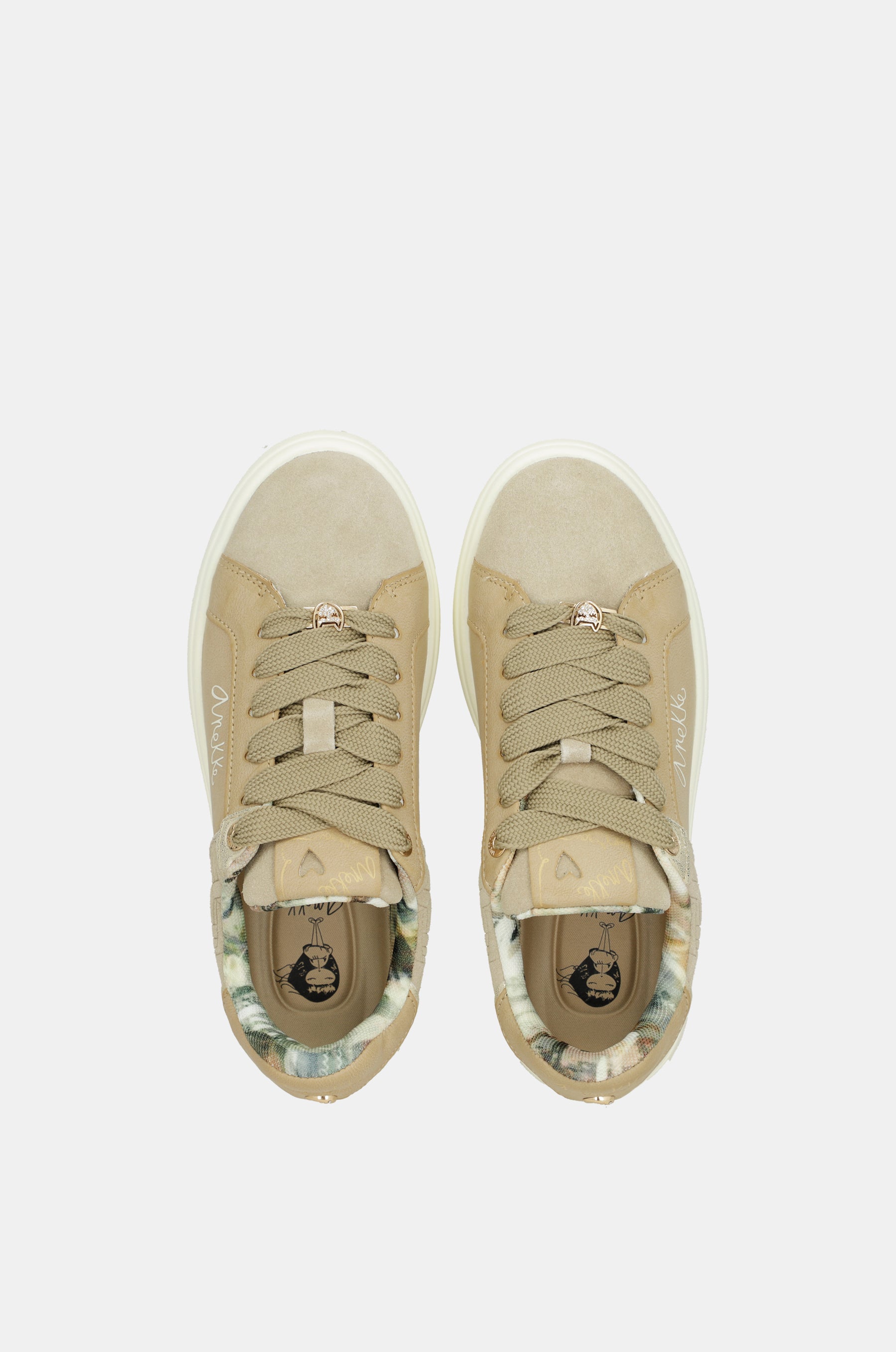 Sneakers sand Memories