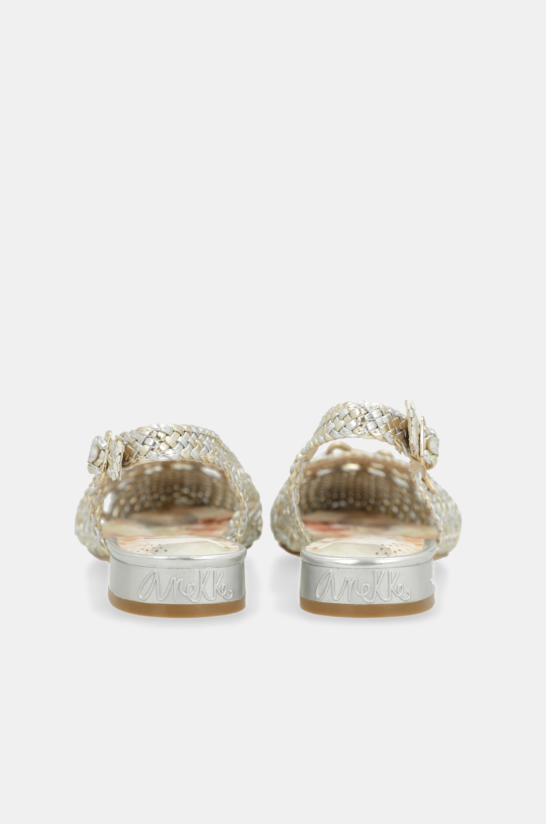 Goldene und silberne Slingback-Ballerinas