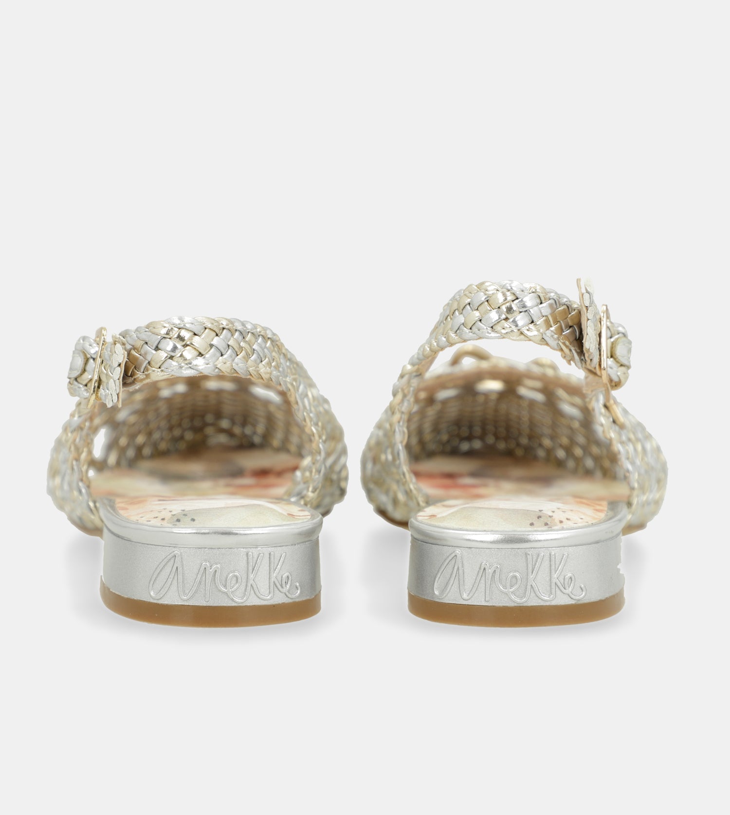 Goldene und silberne Slingback-Ballerinas