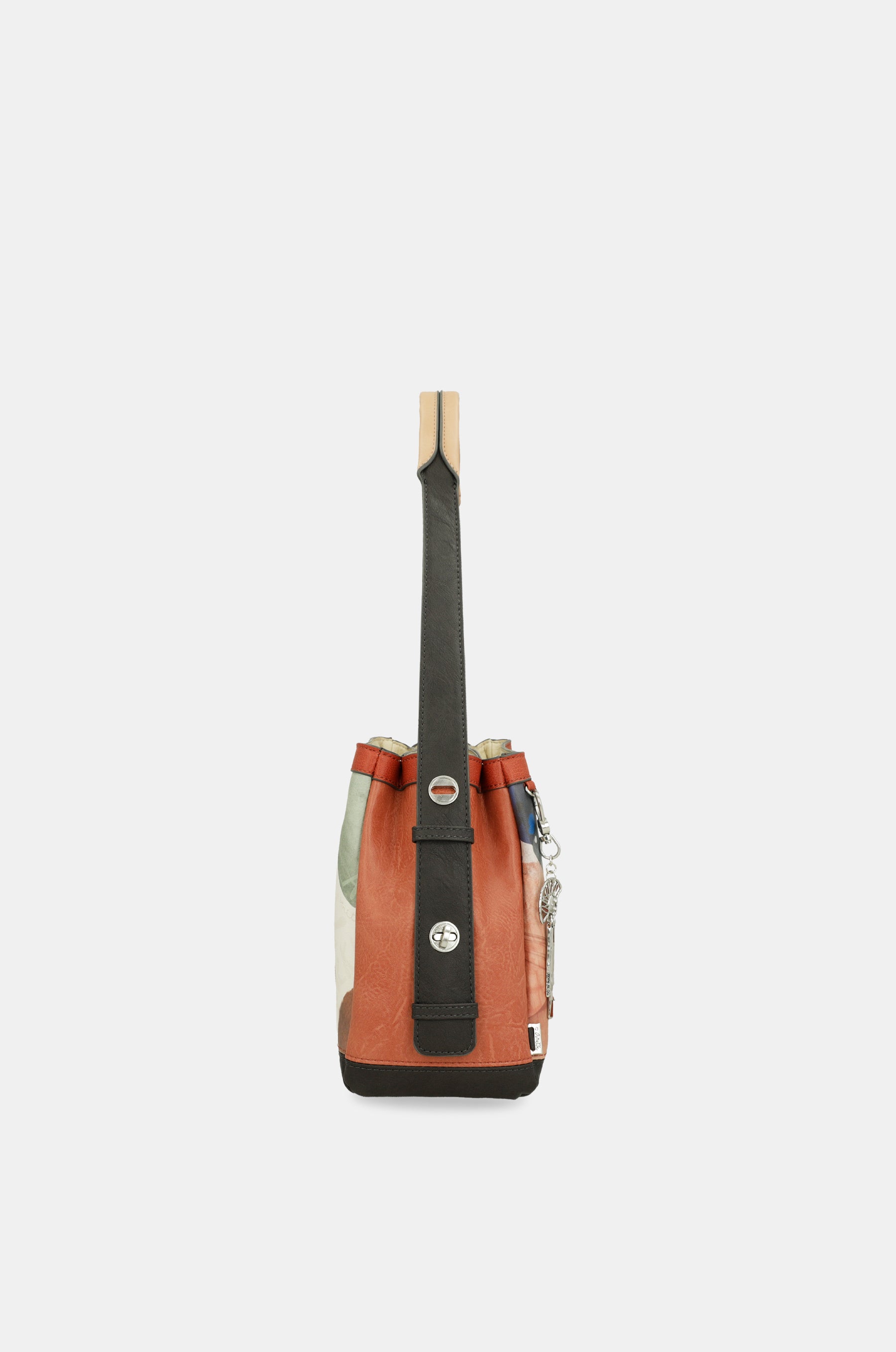 Tasche Alma mit drei Fächern