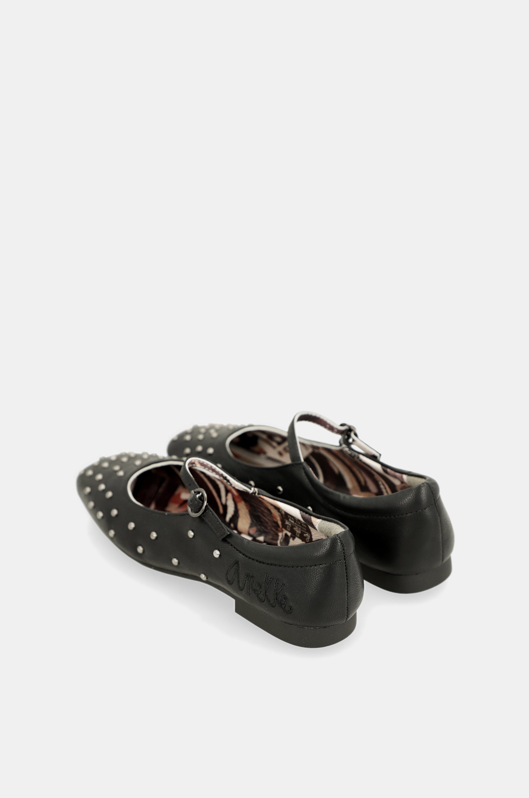 Ballerinas mit Nieten schwarz