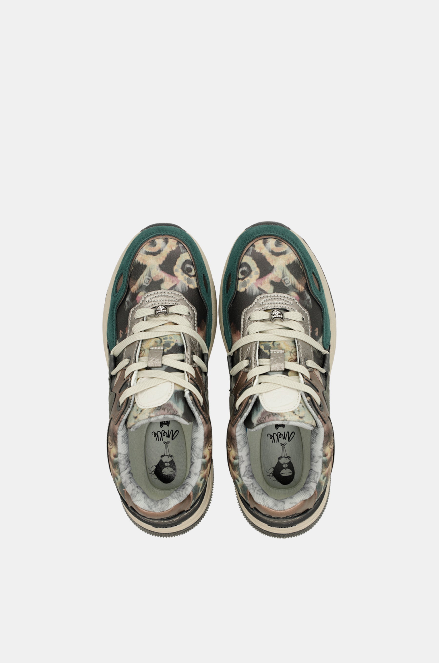 Sneakers grün gemustert Manifesto