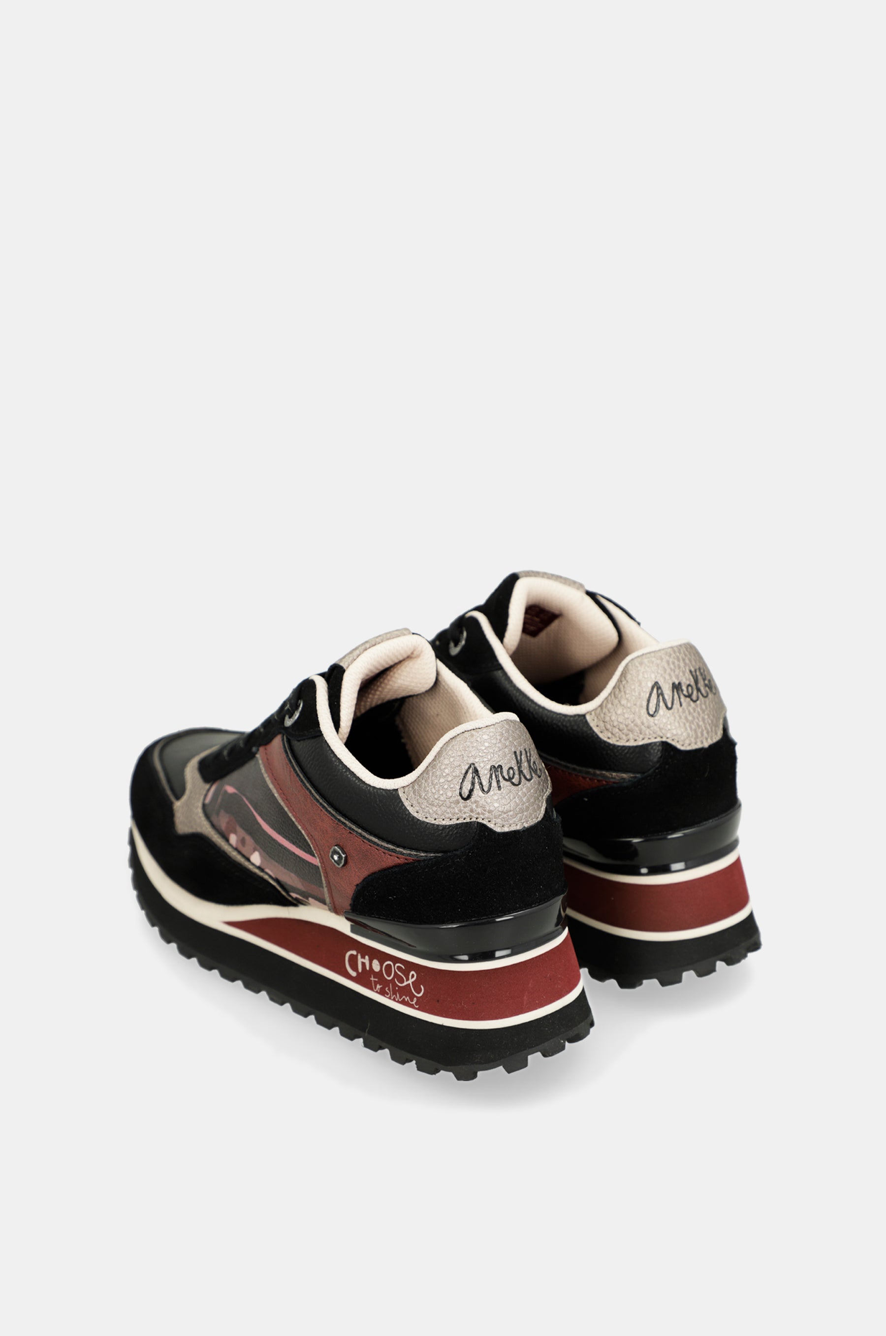 Sneakers Platform schwarz
gemustert