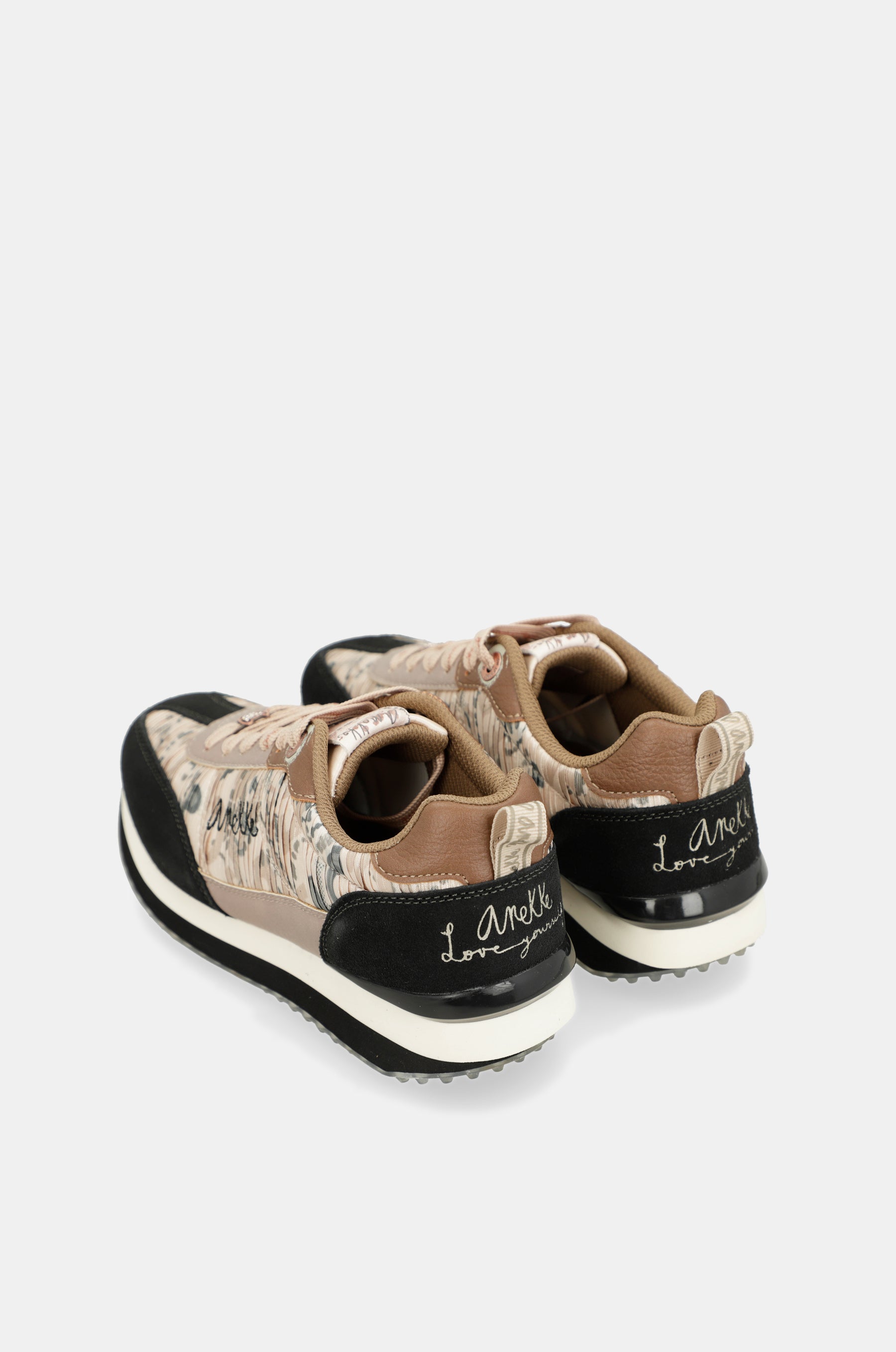 Sneakers schwarz und gold mit mehrfarbiger Sohle