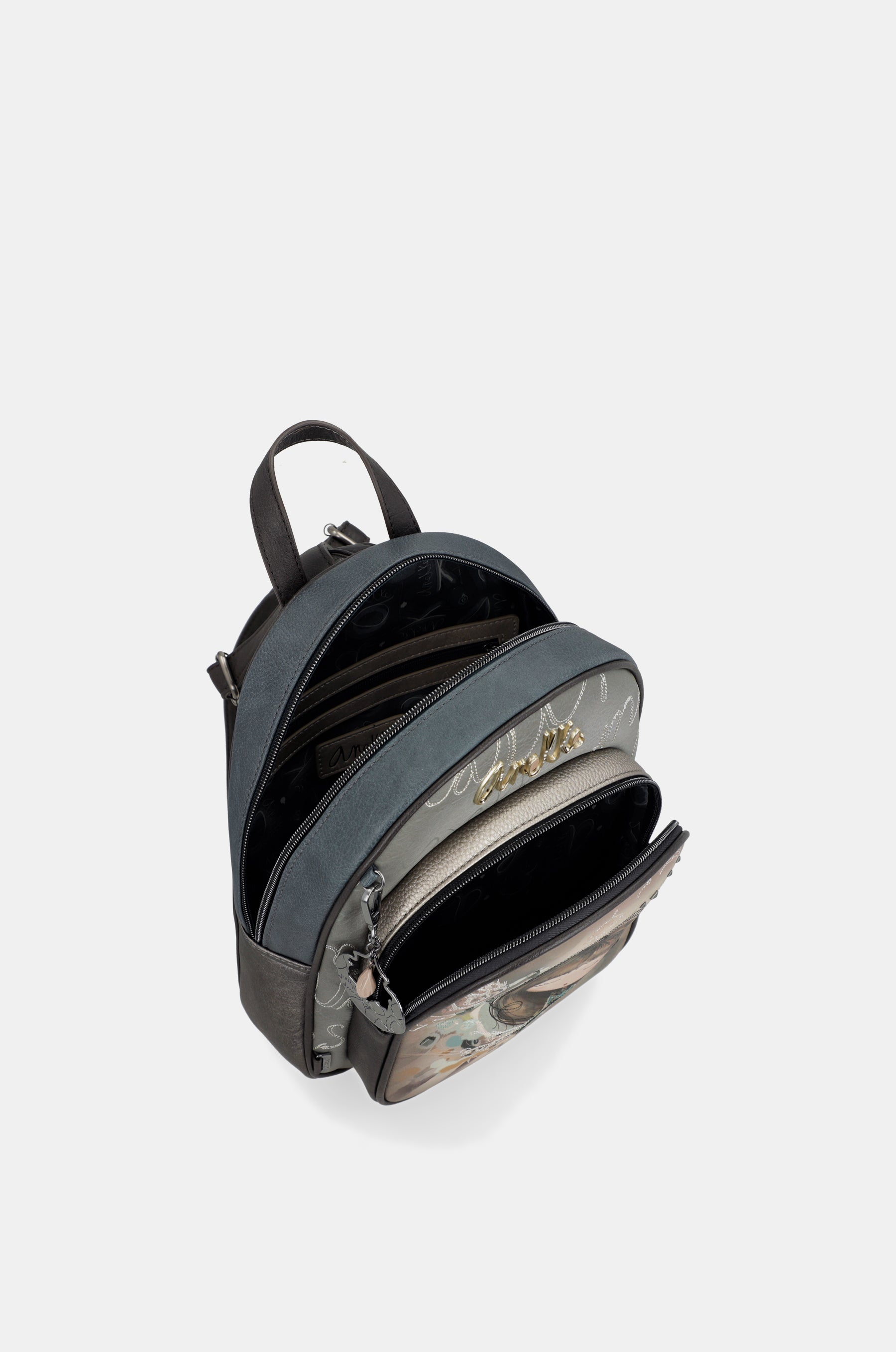 Rucksack mit Vorderfach Real