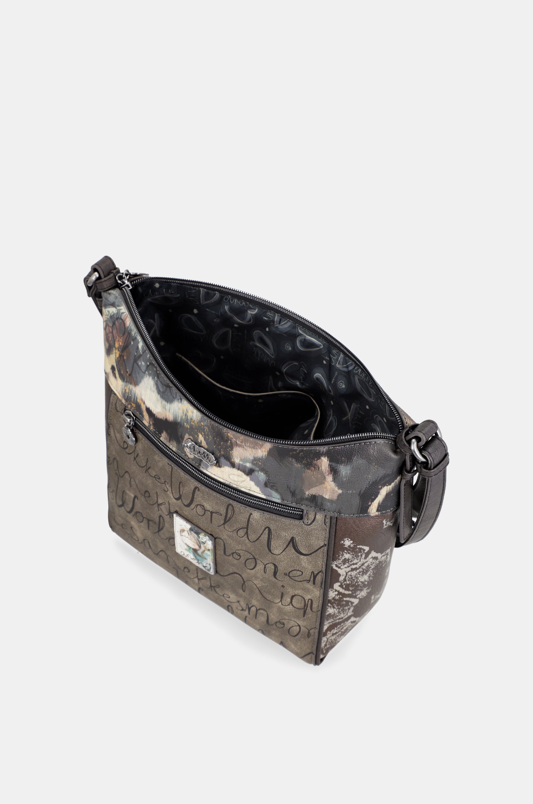 Umhängetasche Manifesto groß