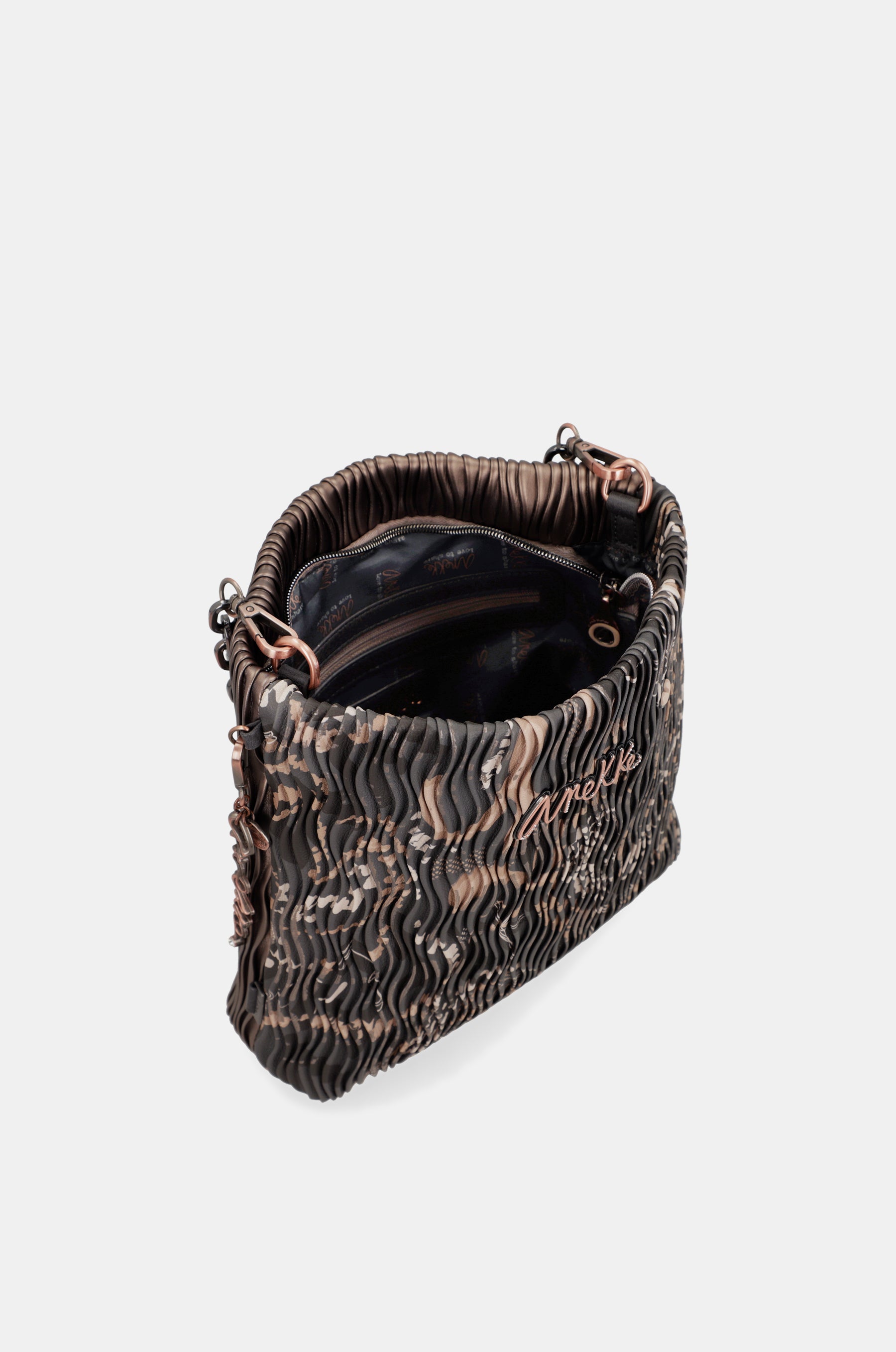 Umhängetasche quadratisch Intentions