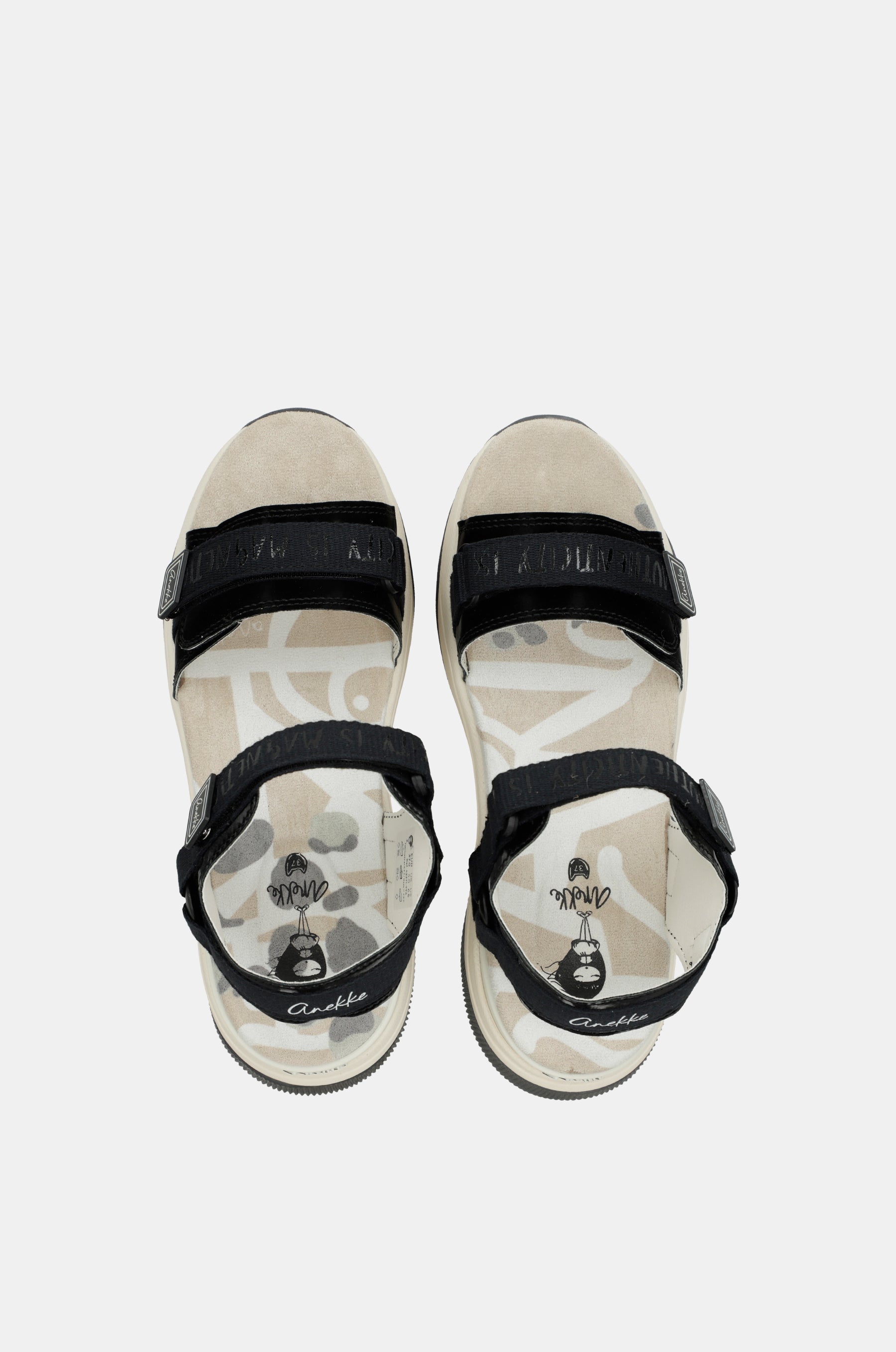 Schwarze Sportsandalen