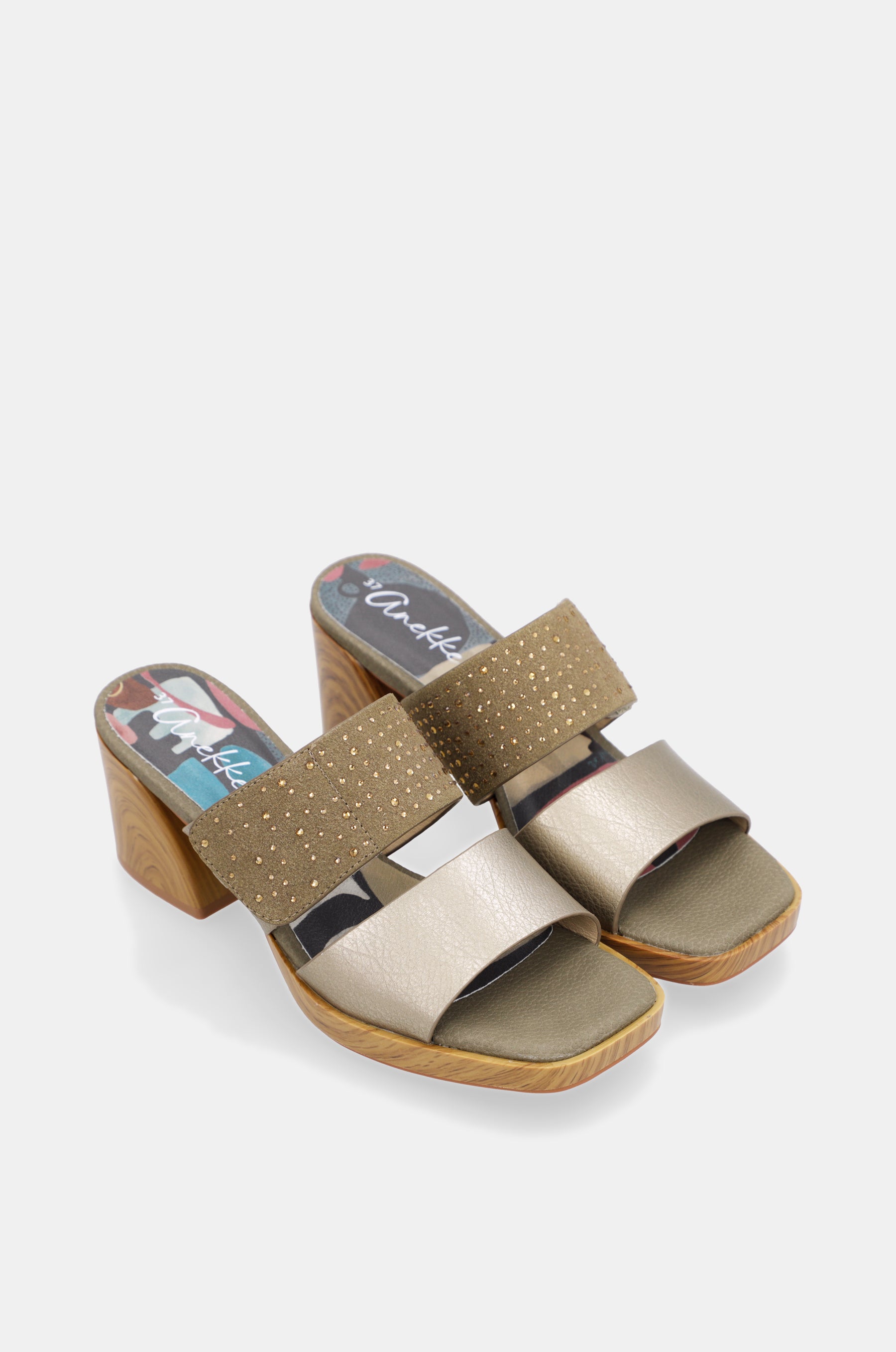 Grün-goldene Sandalen mit Strass
