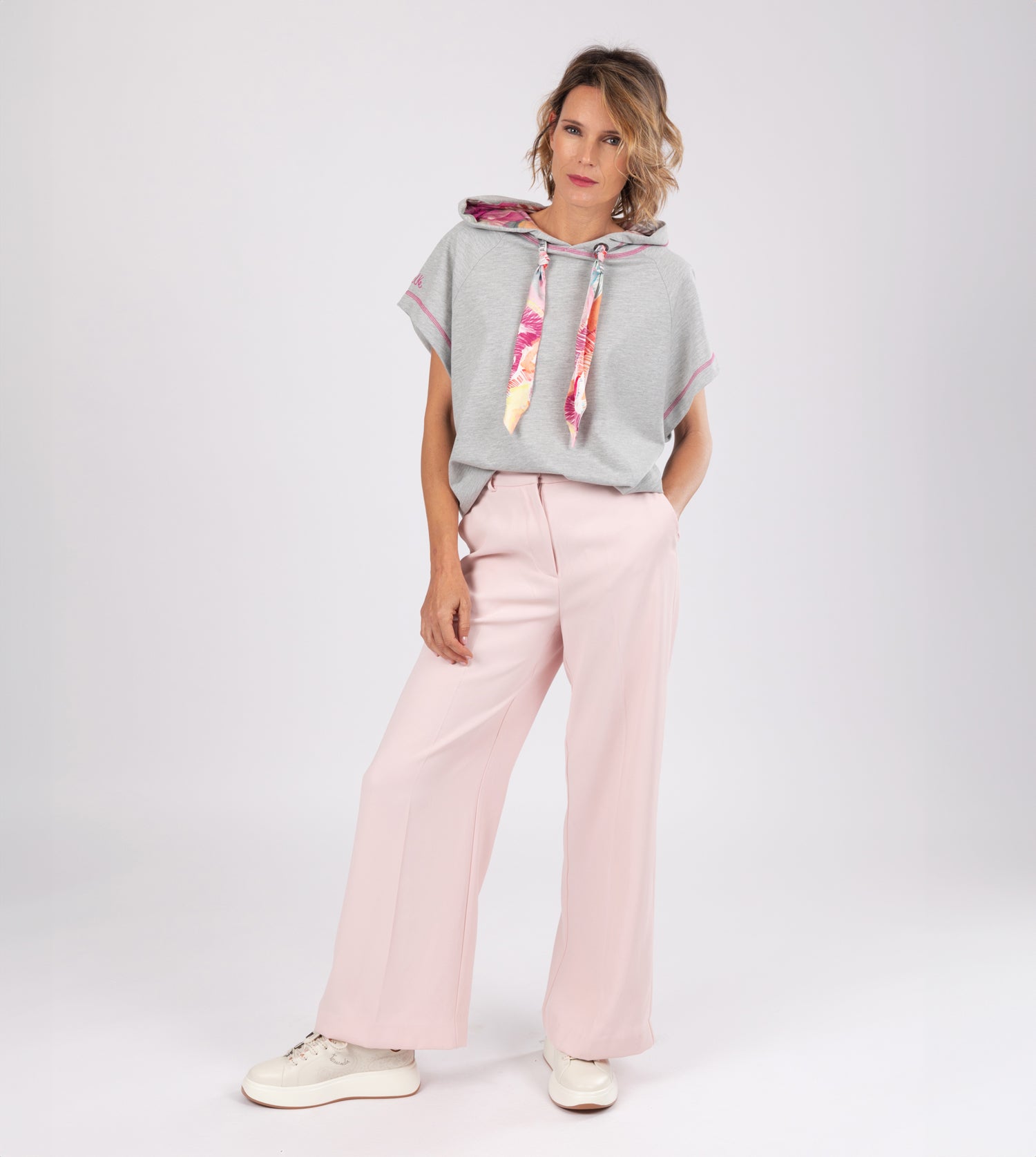 Graues, ärmelloses Sweatshirt „Passion“.