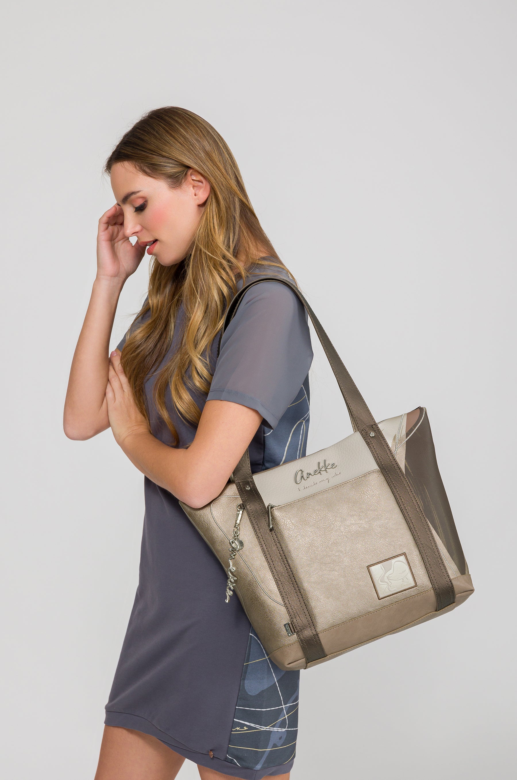 Schultertasche Serenis