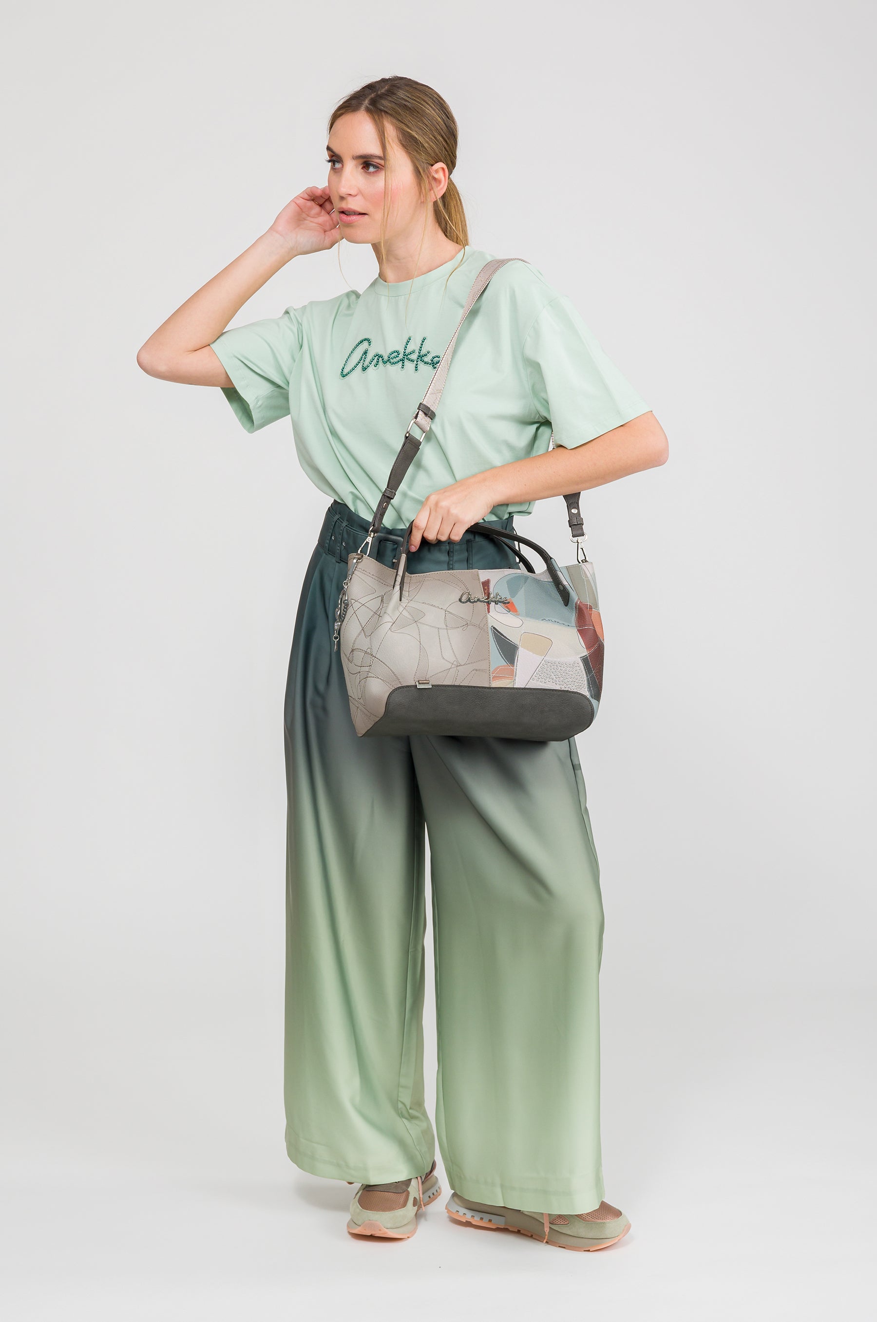 Tasche mit kurzem Griff und Umhängeriemen Auralis