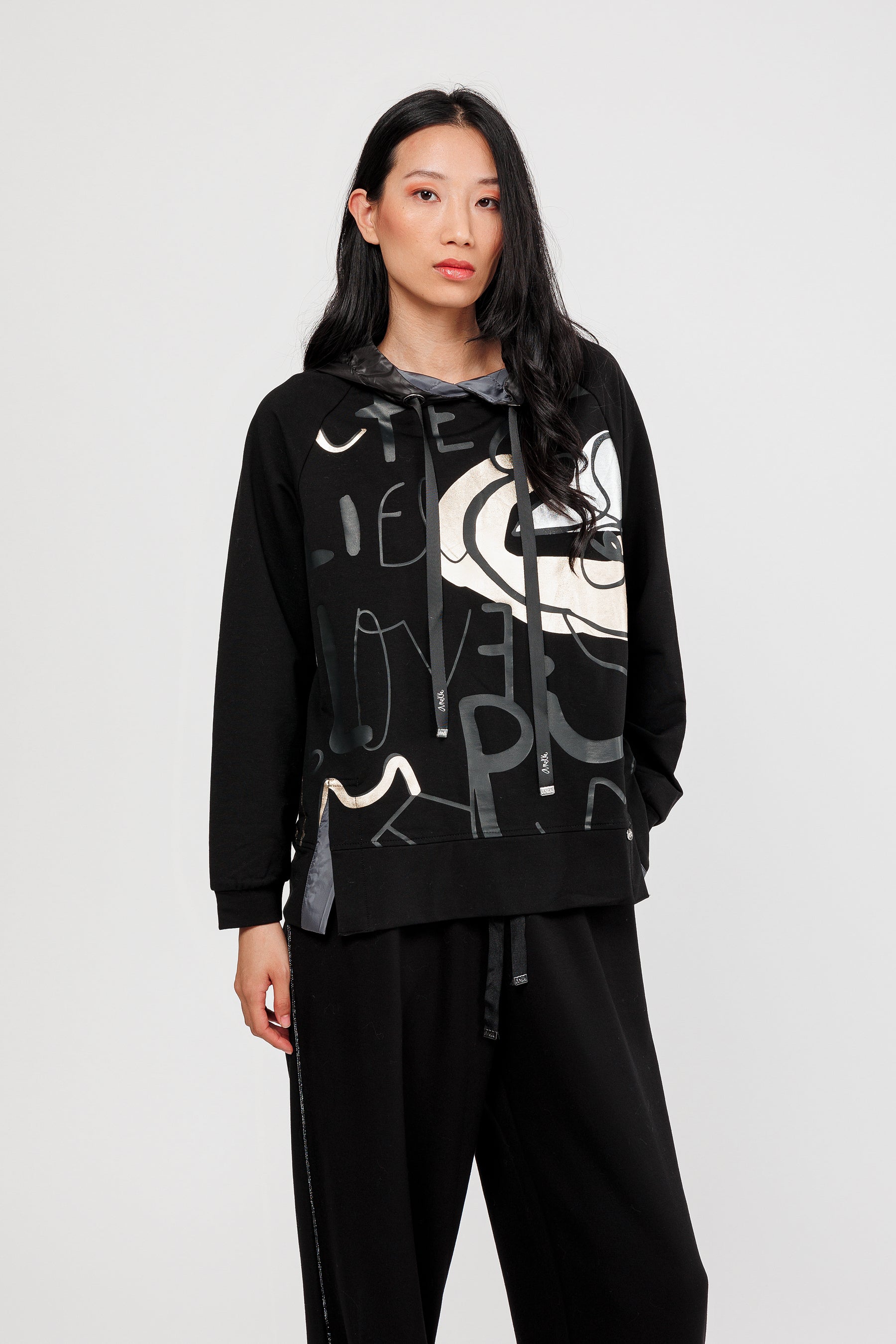 Sweatshirt mit Kapuze schwarz Nature Koko