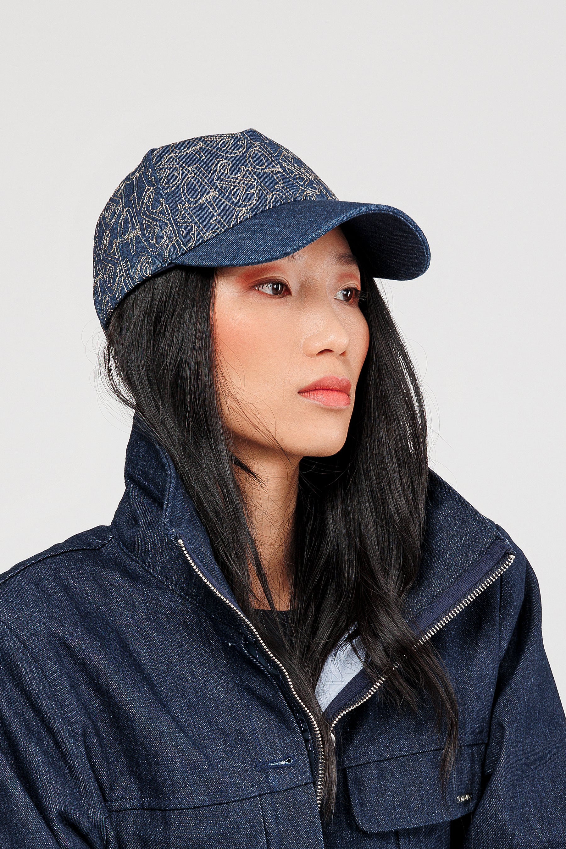 Cap Logomania