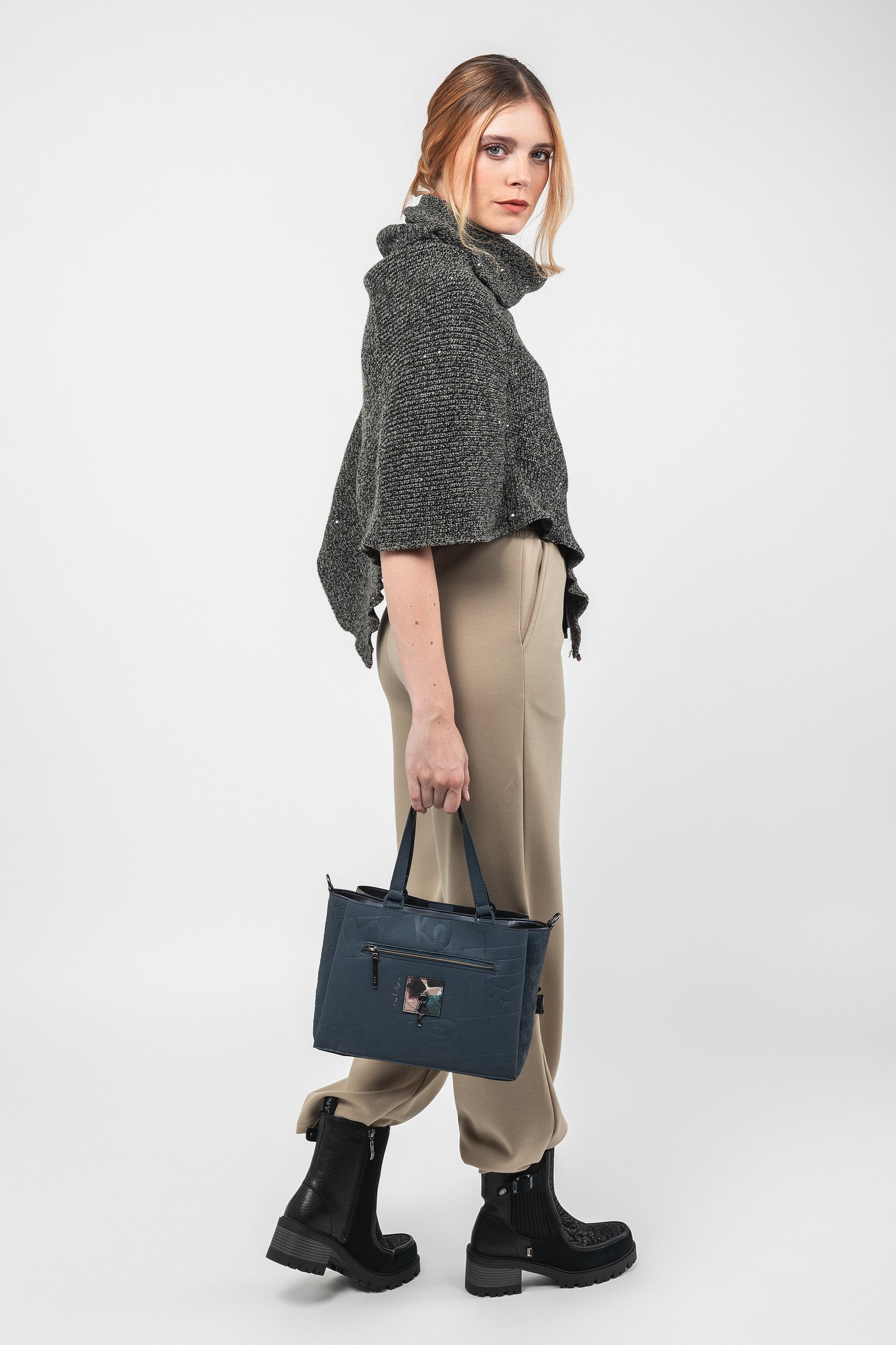 Handtasche mit Umhängeriemen Evolution