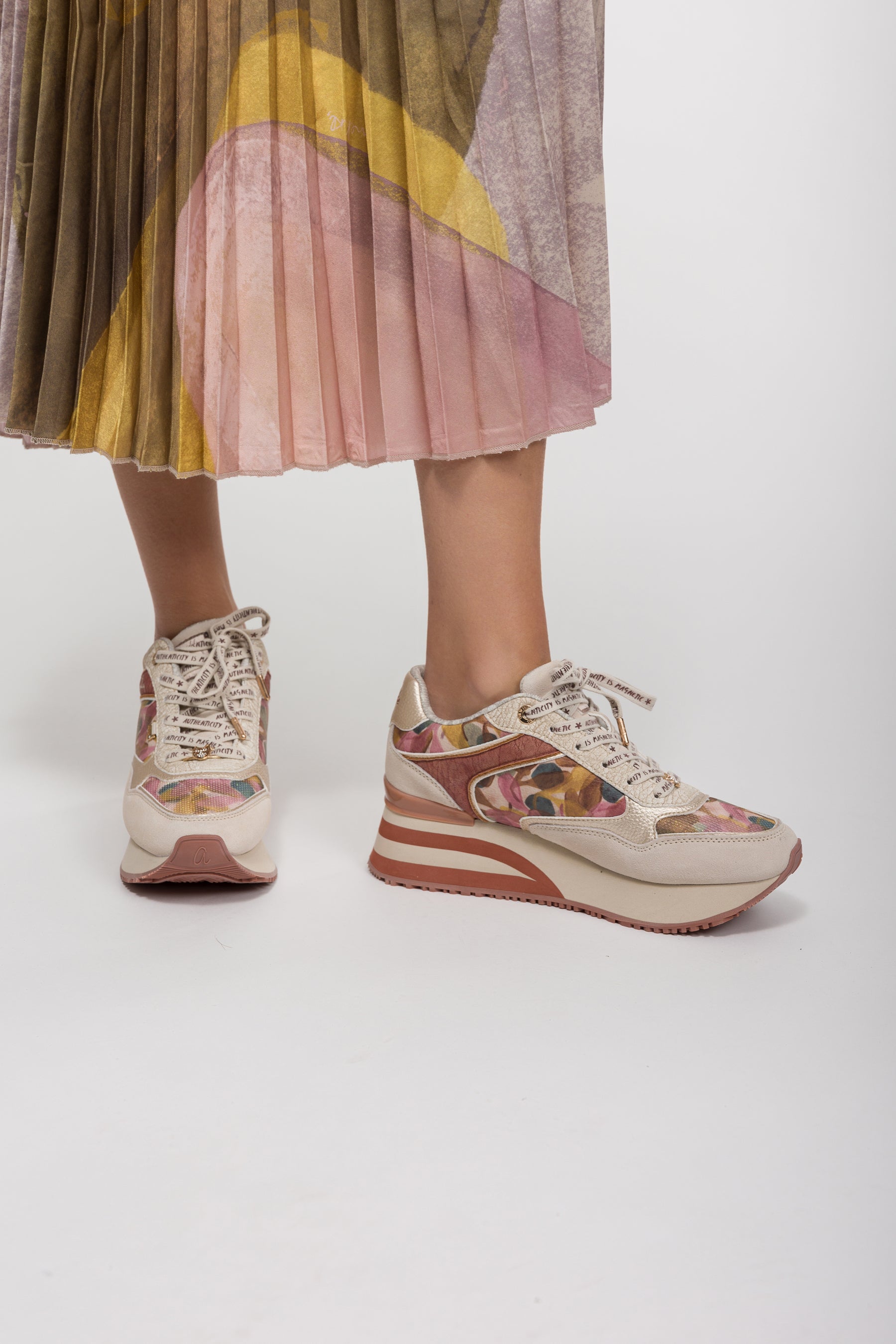 Rosa-beige Bloom Sneaker