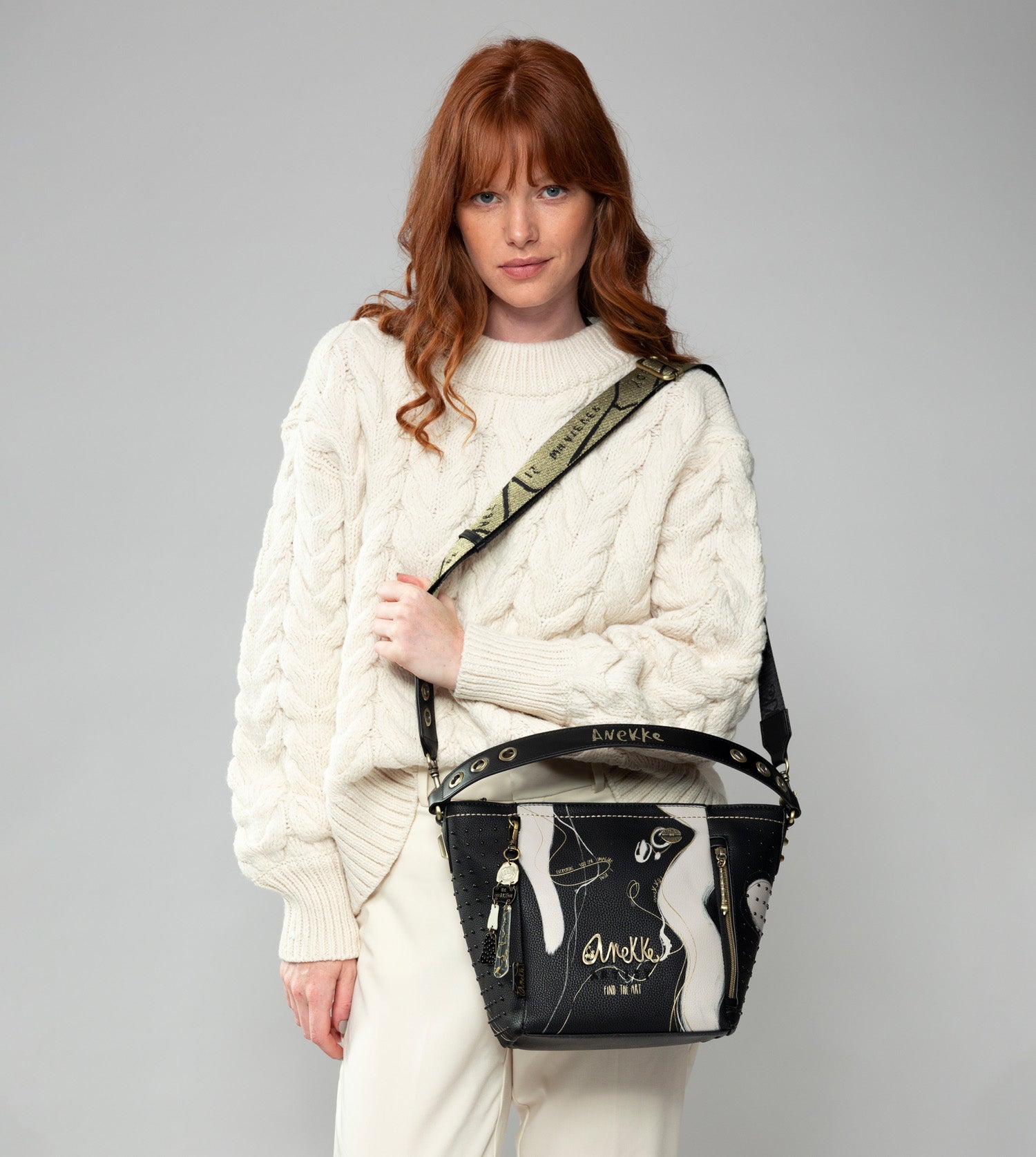 Mittelgroße schwarze Handtasche Nature Shodō