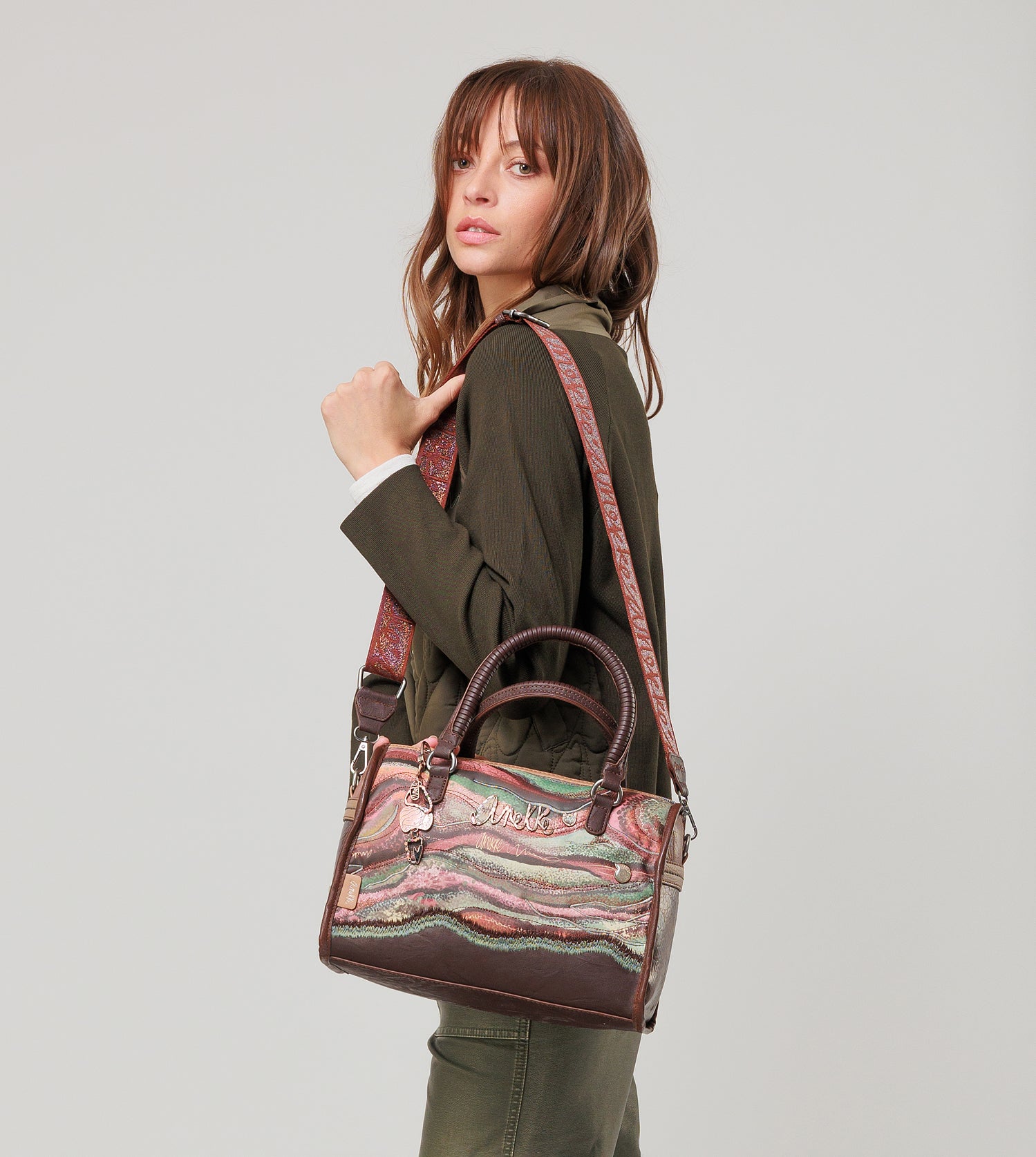 Outer Tasche mit kurzem Griff
