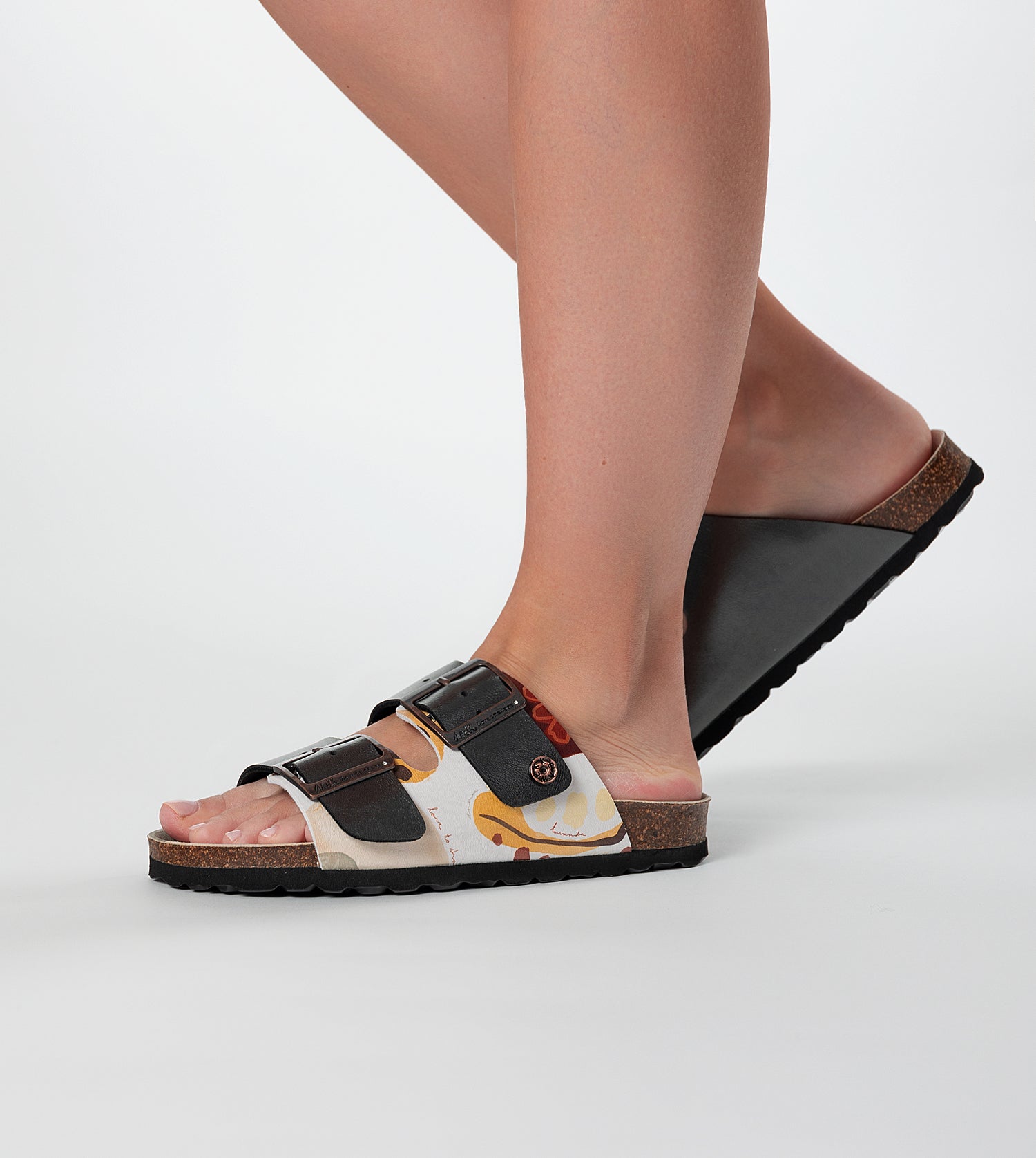 Schwarze mehrfarbige Bio-Sandalen