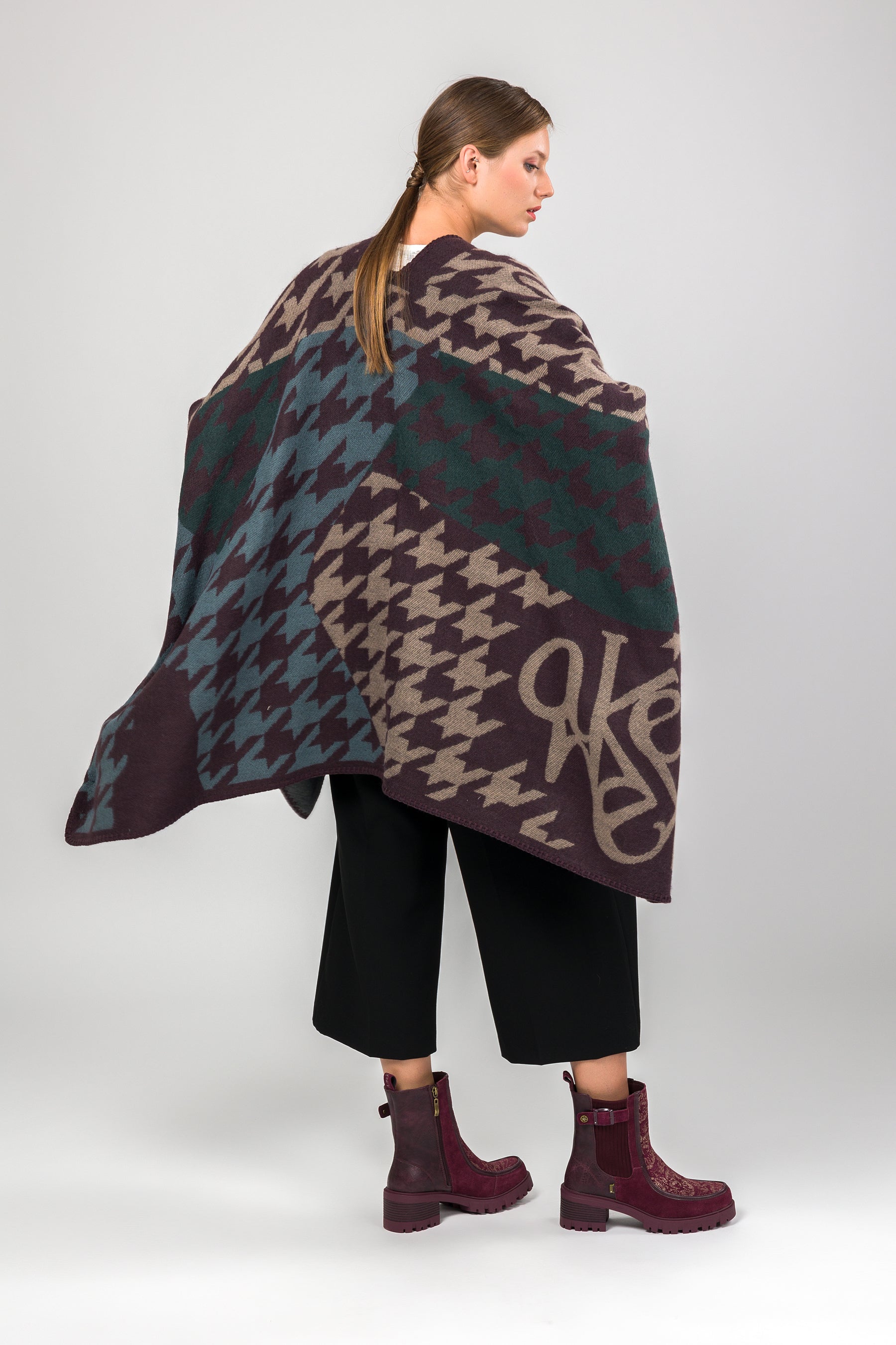 Poncho blau und violett