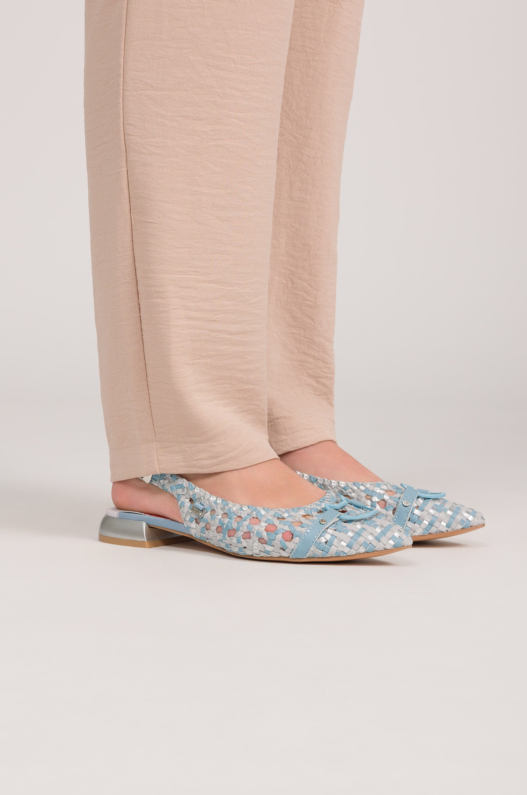 Blaue Slingback-Ballerinas