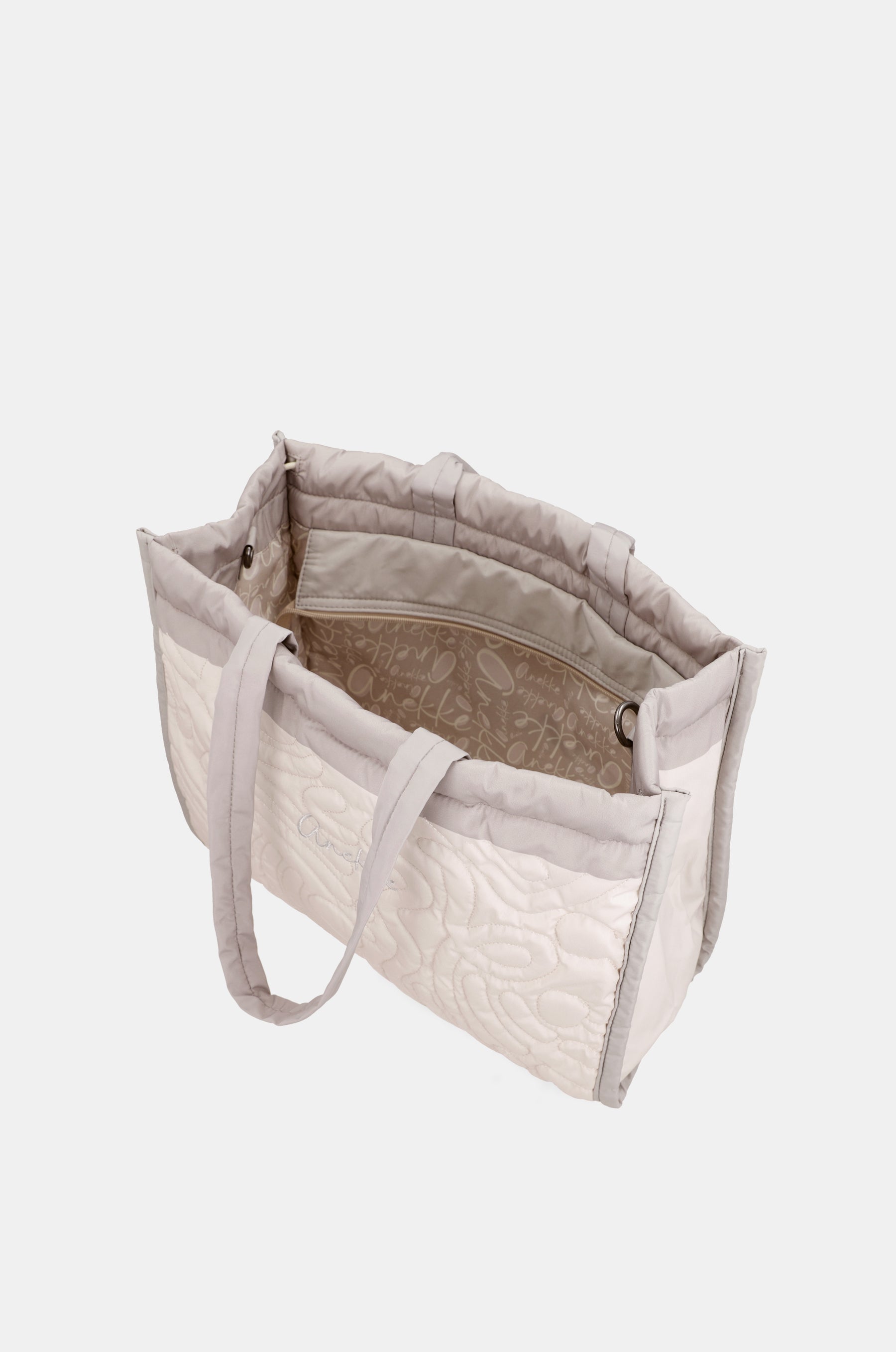Weiße gepolsterte Strandtasche