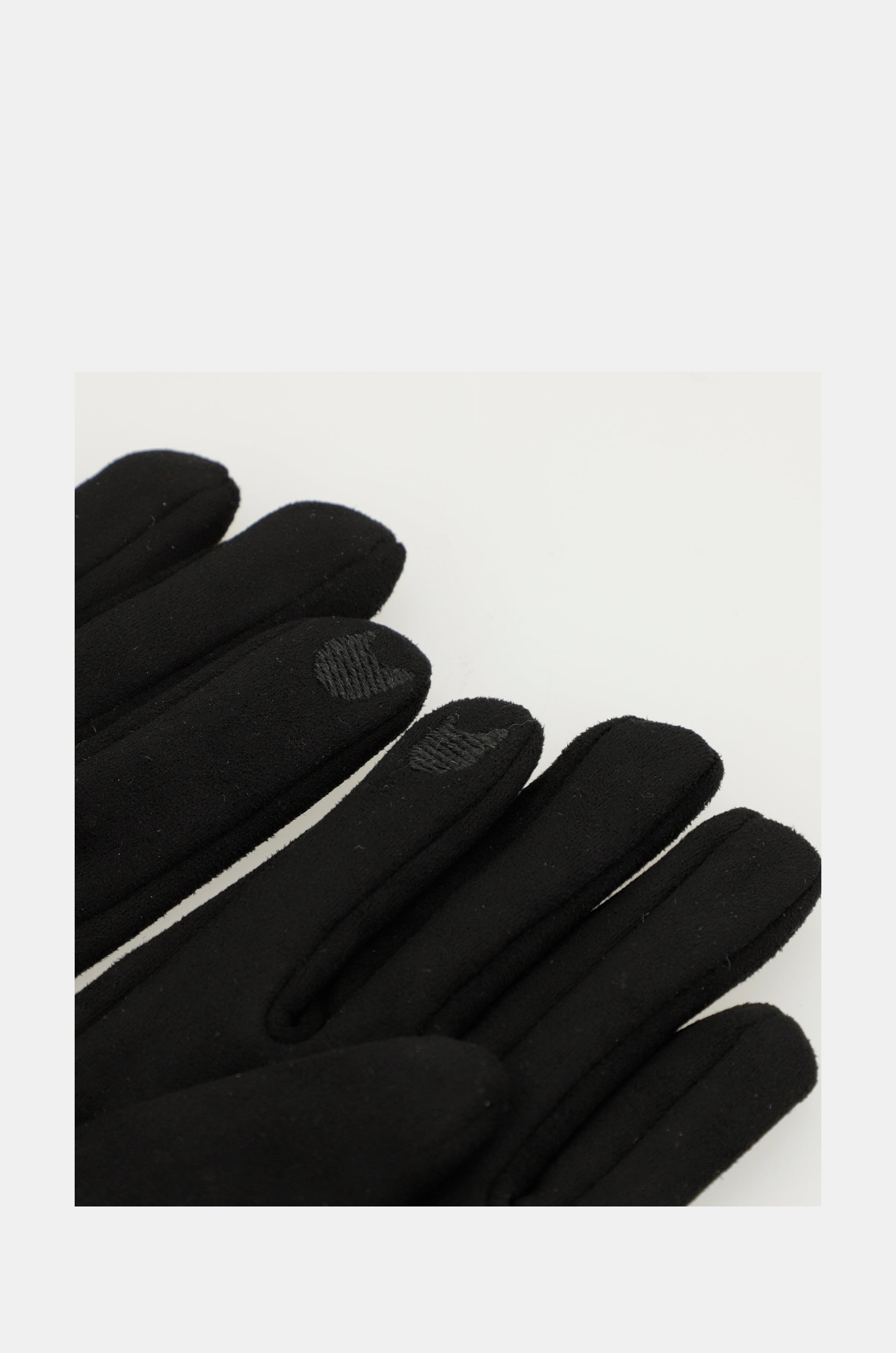 Schwarz gefütterte Innenhandschuhe