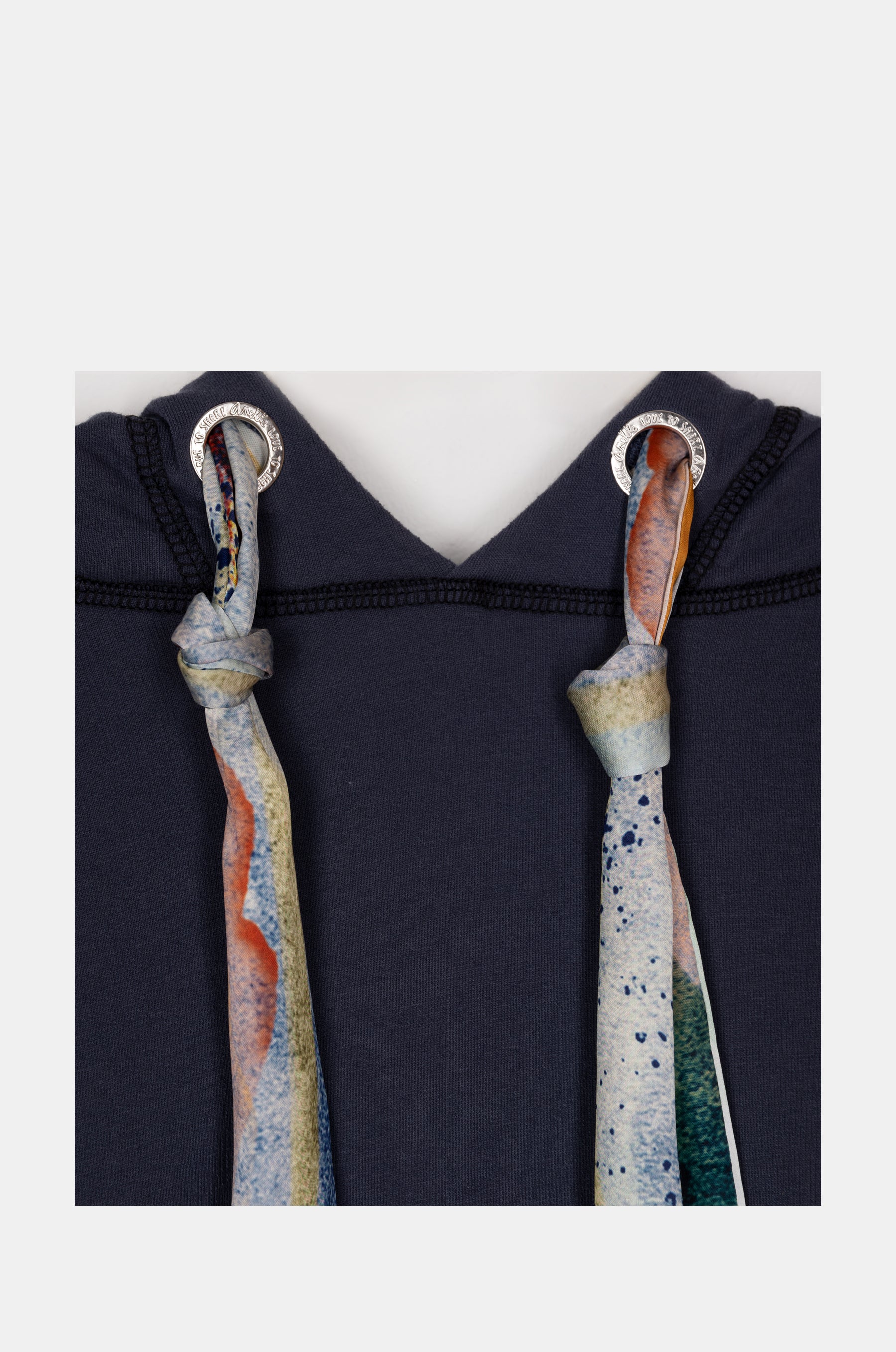 Marineblaues, ärmelloses Studio-Sweatshirt