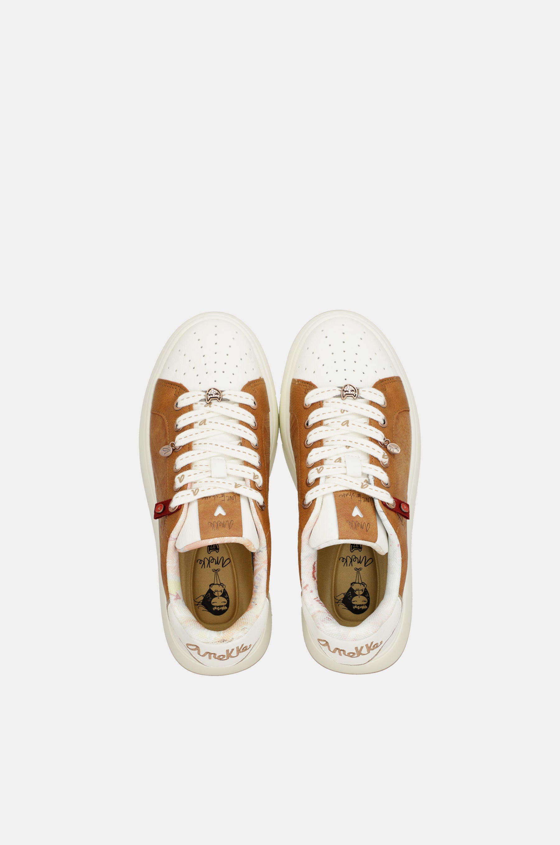 Braune Sneakers von Peace & Love