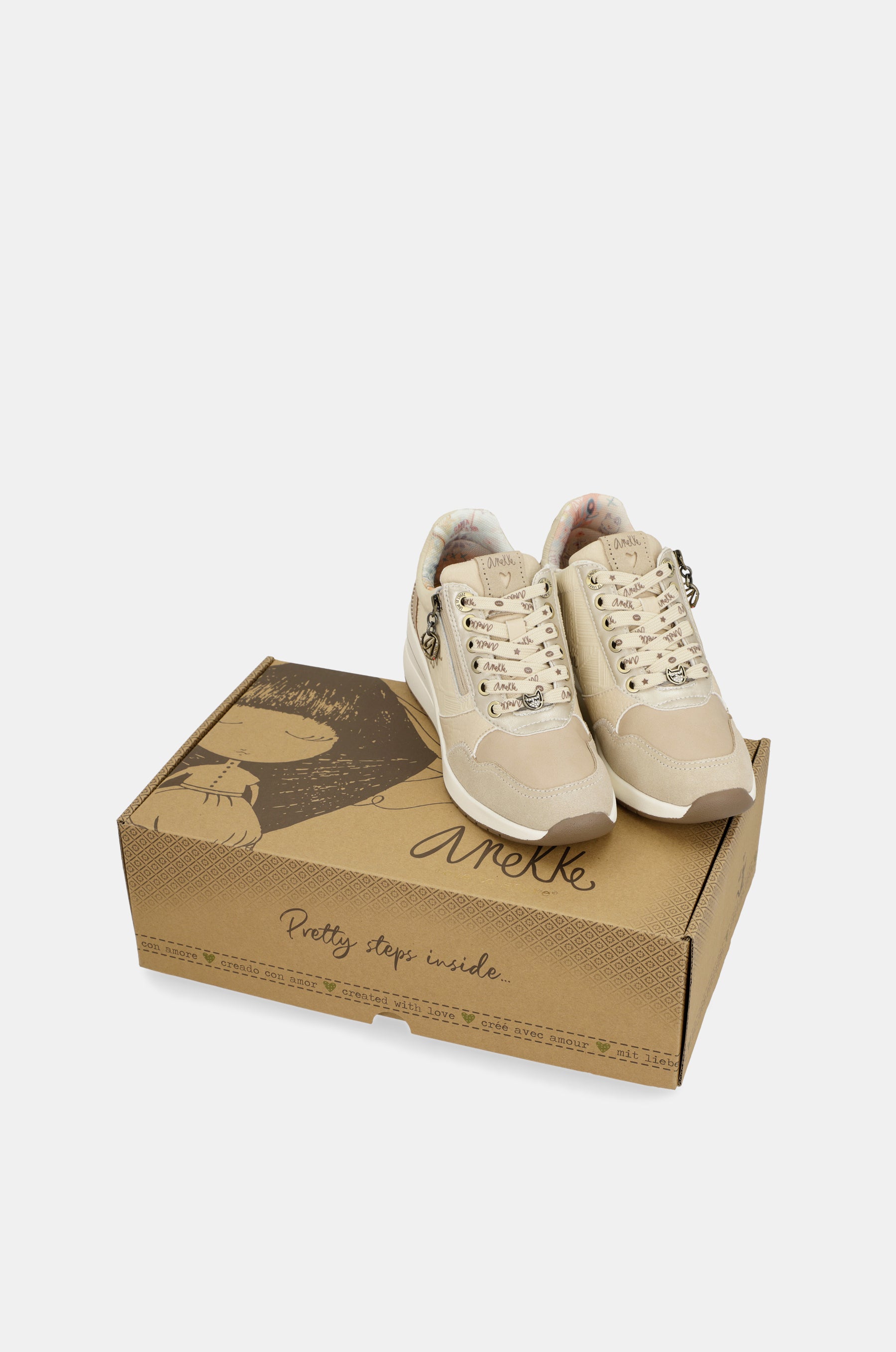 Peace & Love-Sneaker mit Keilabsatz