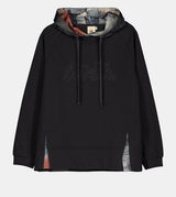 Schwarzer Hoodie