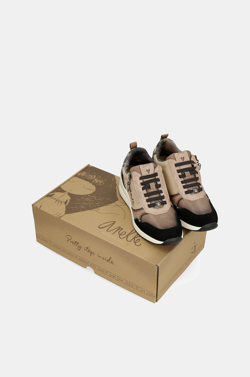 Mehrfarbige Sneakers mit Keilabsatz „Dreams“