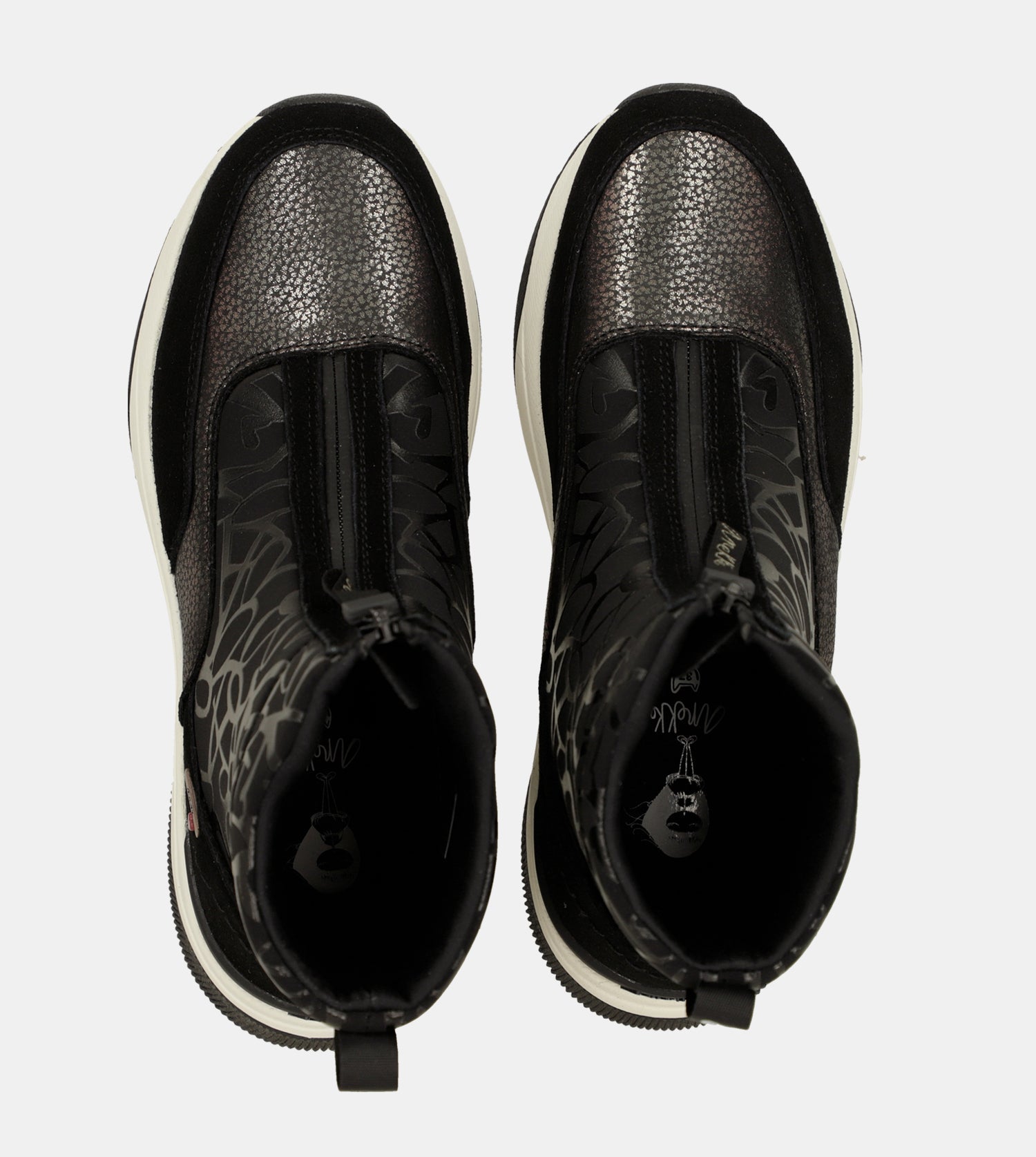 Elegante schwarze sportliche Stiefelette