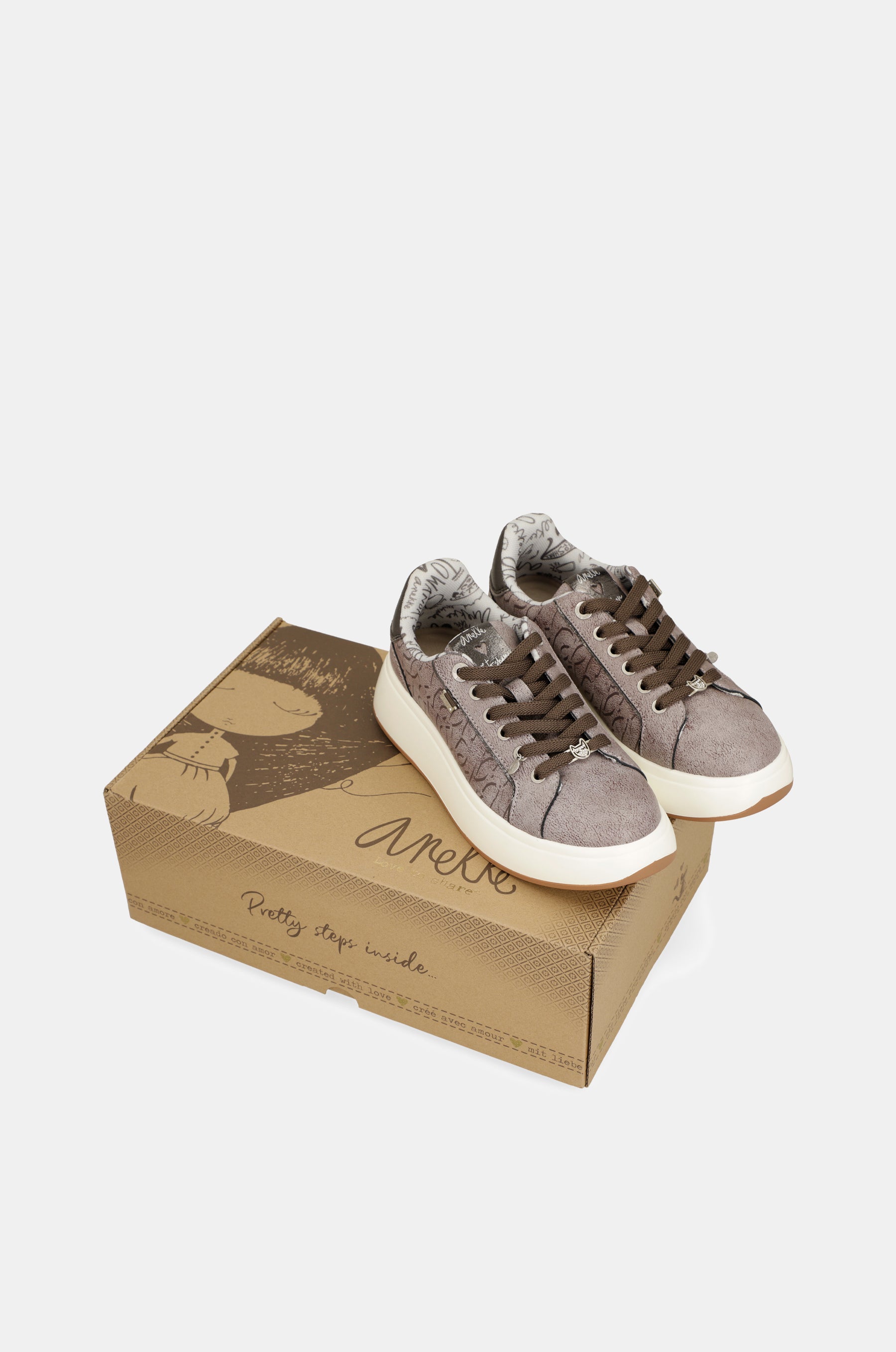 Lässige Sneaker in Ecru