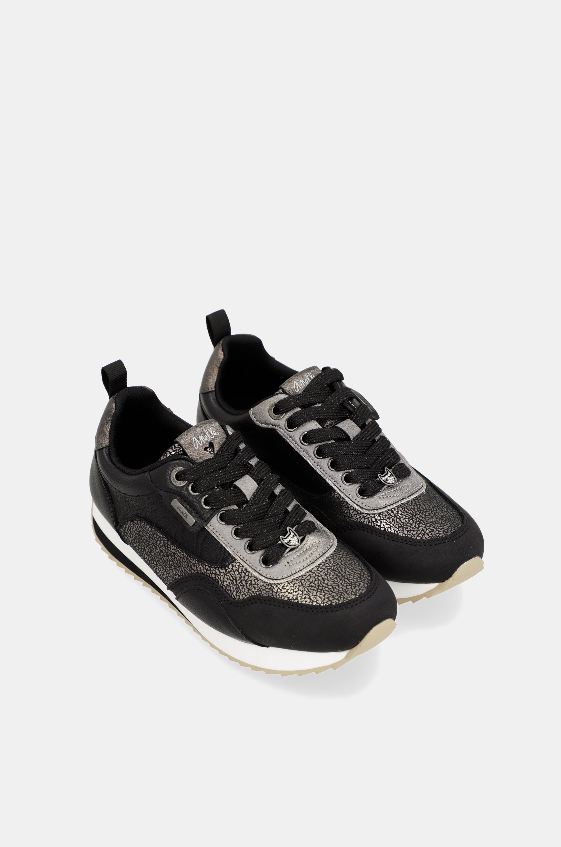 Schwarze Sneaker „Travel“