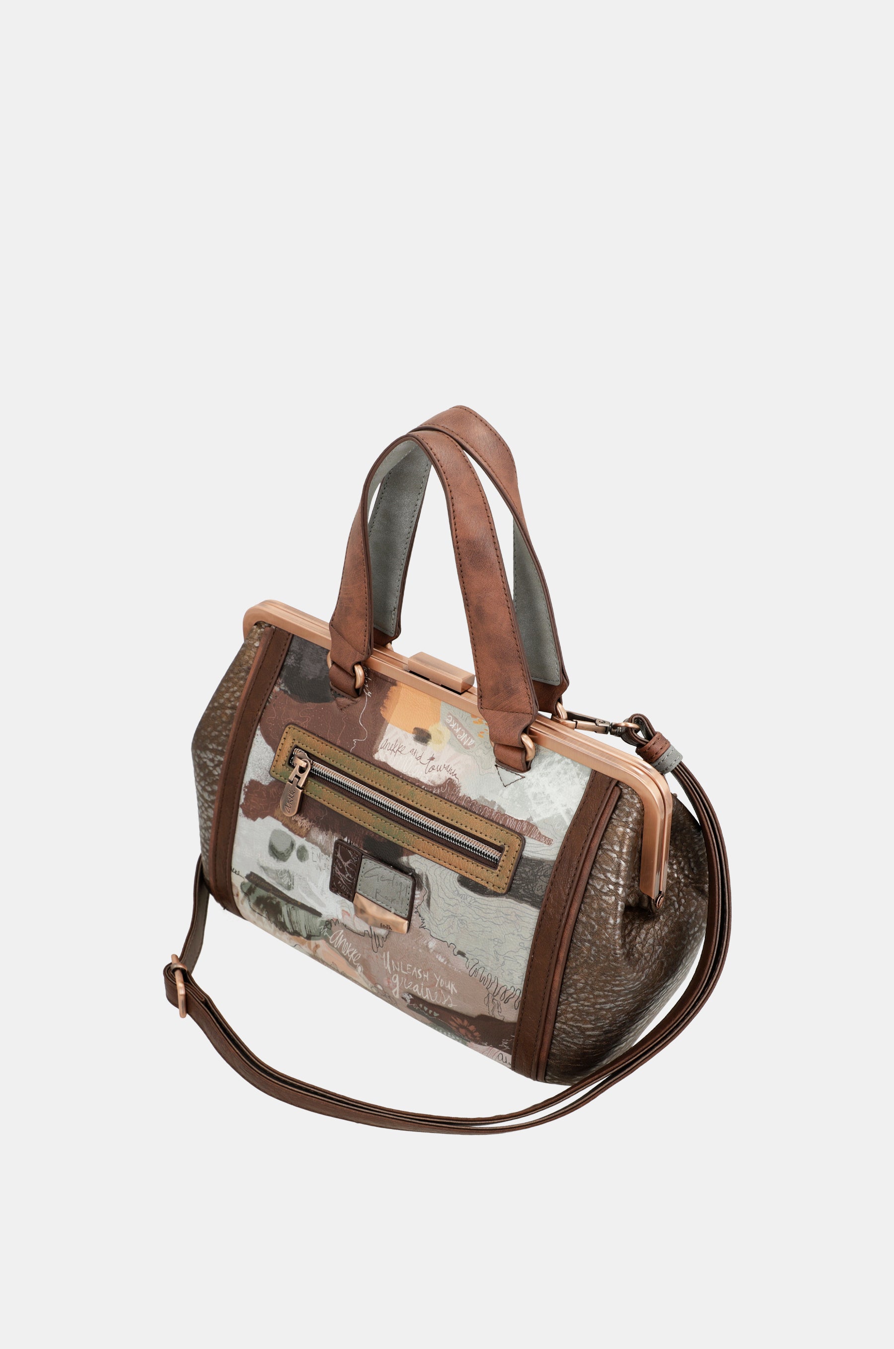 Core Tasche mit Kussverschluss