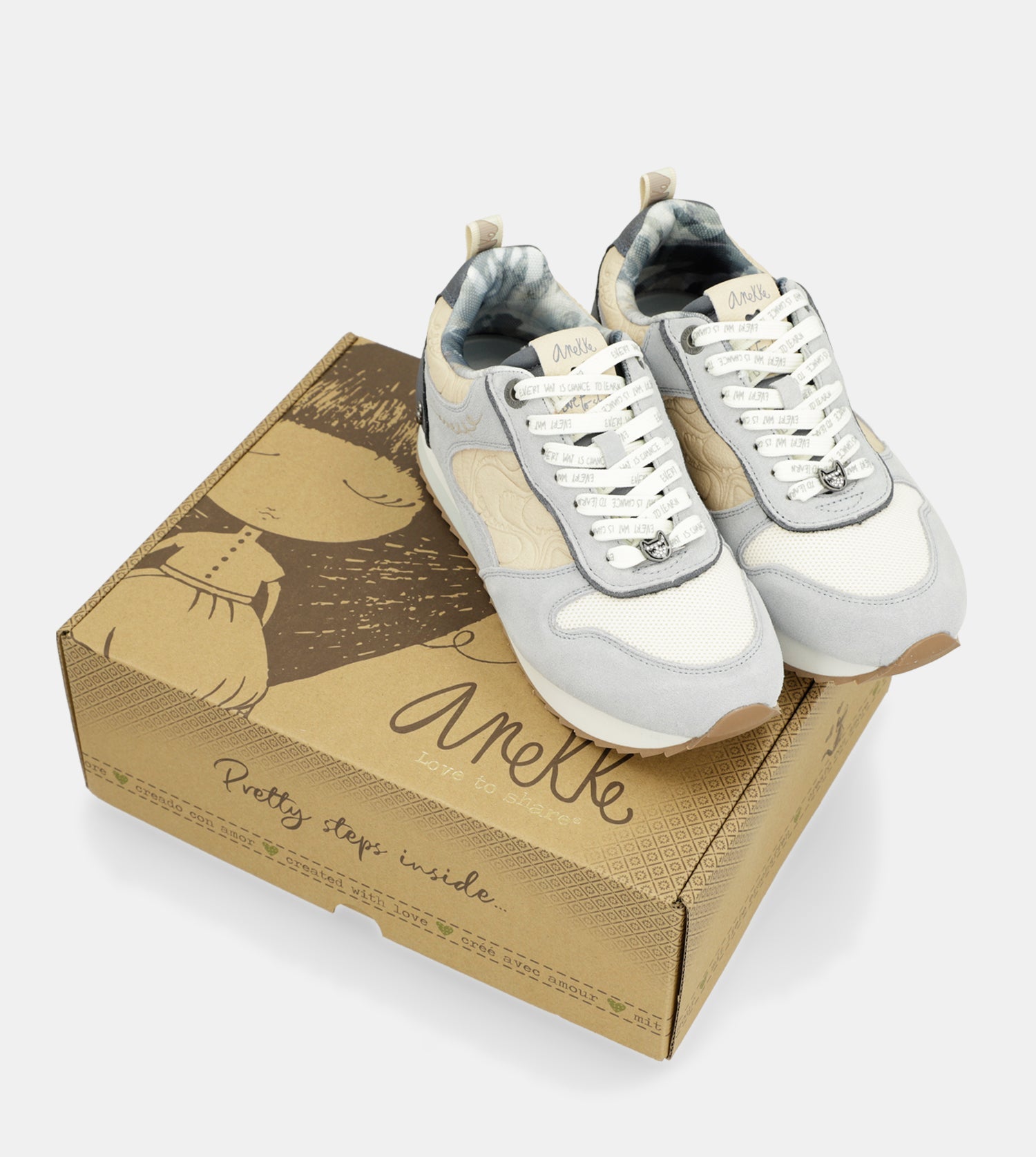 Blaue Sneakers Whispers